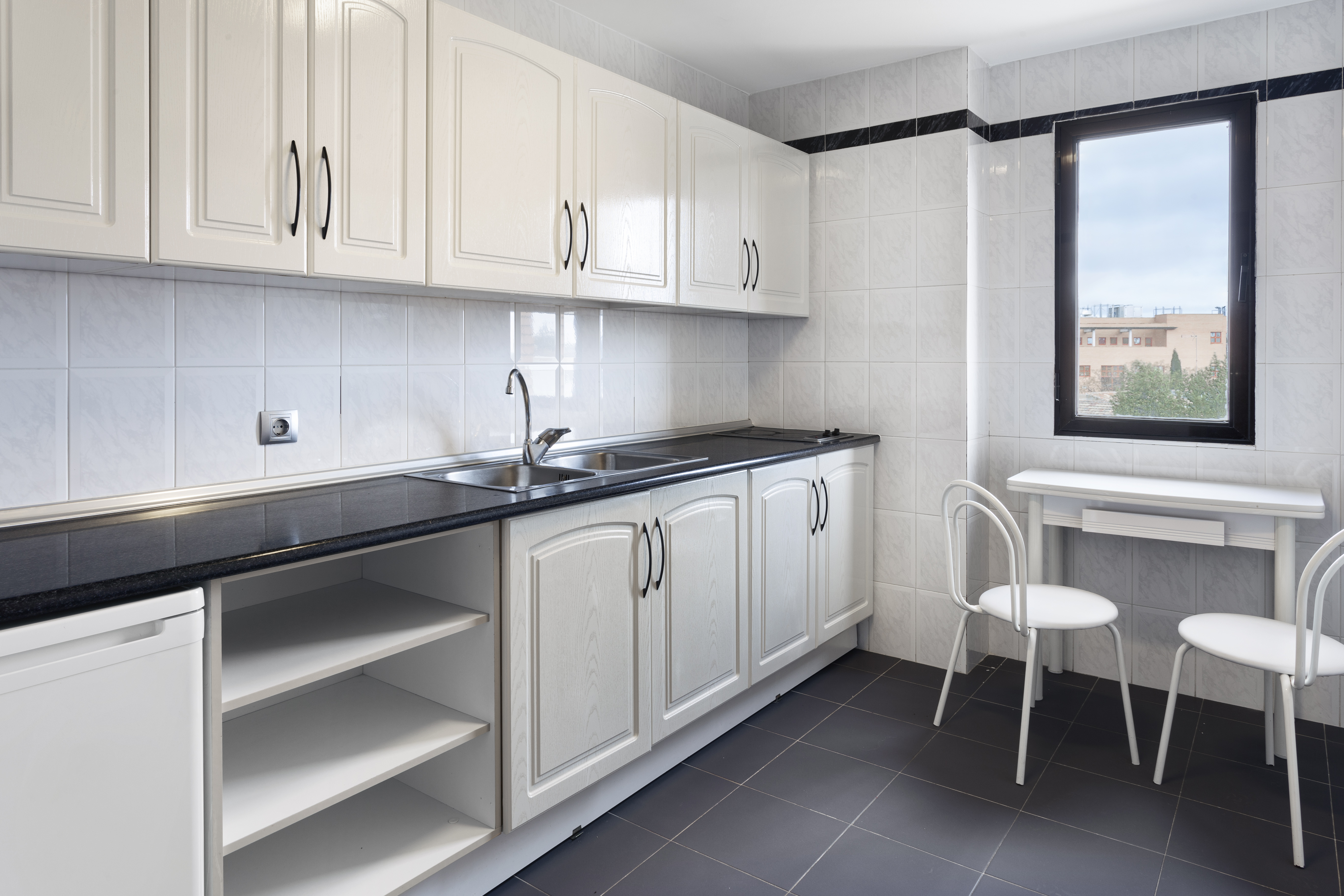 Apartment Capacity 2