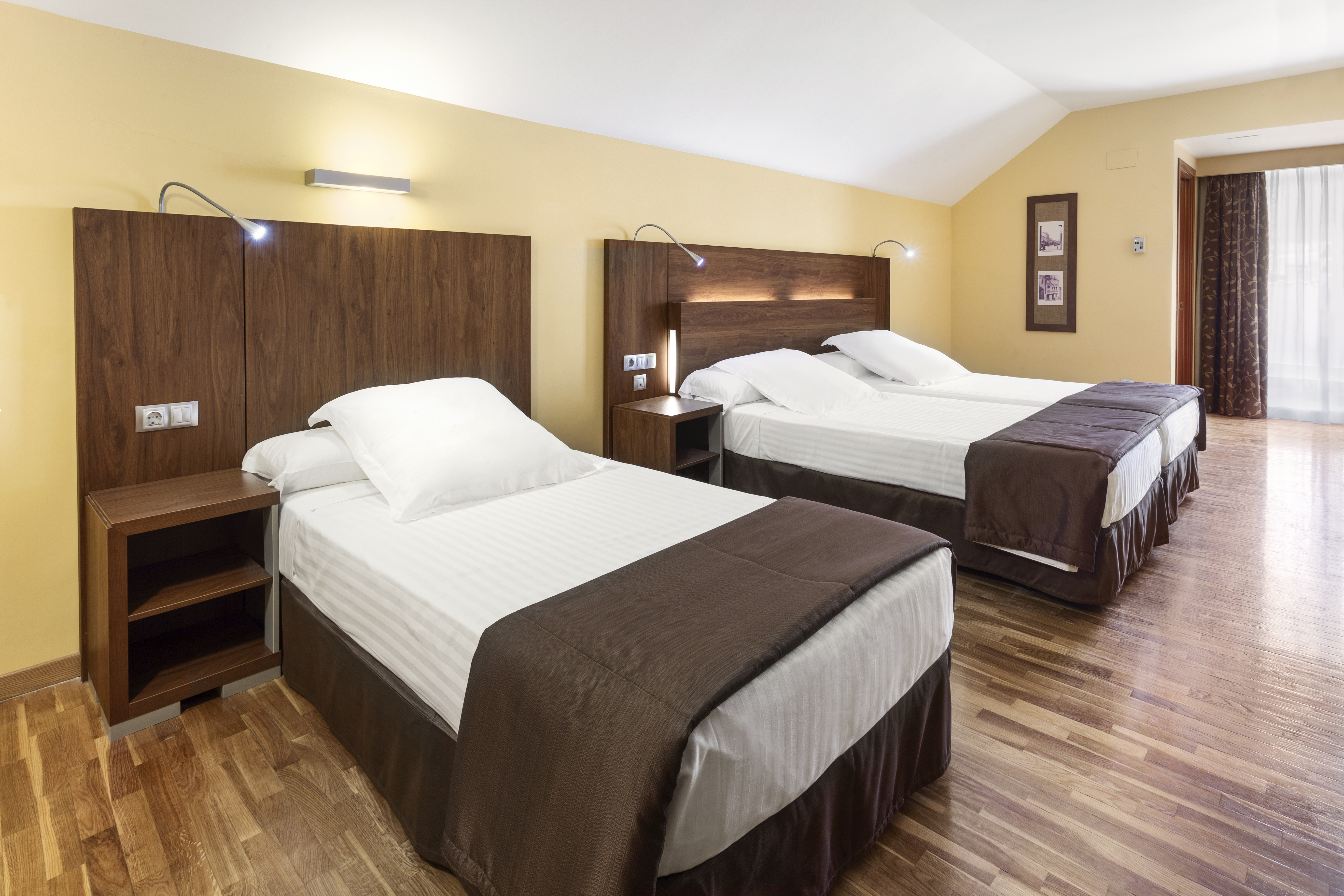 Apartment Capacity 3