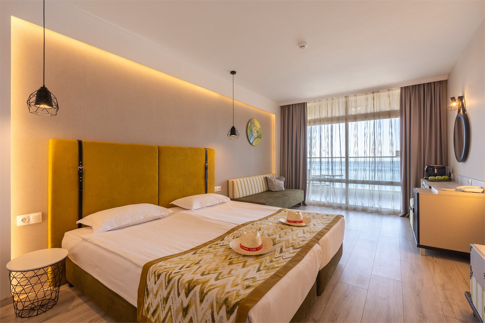 Double Club Sea View