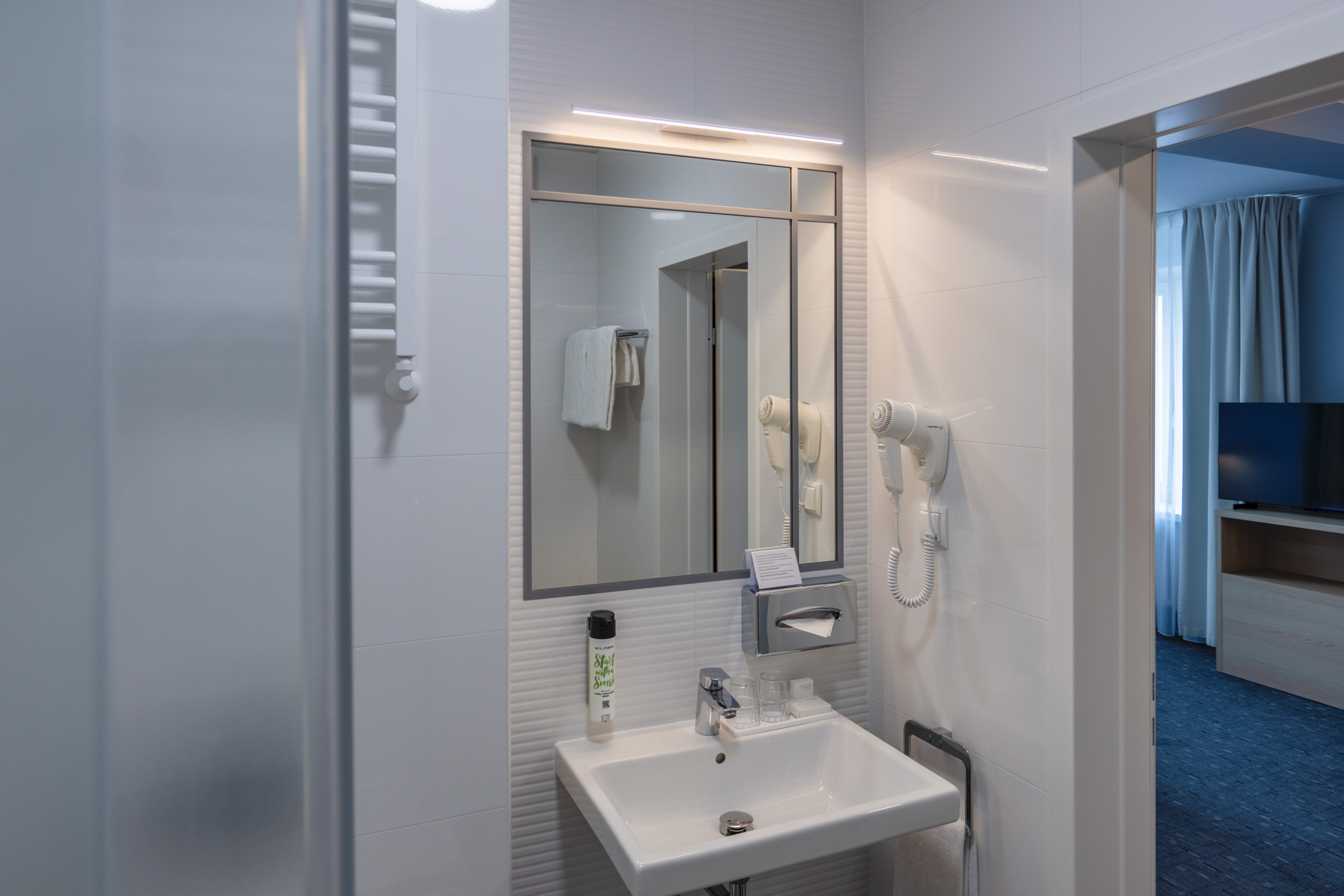 Family Room Capacity 4