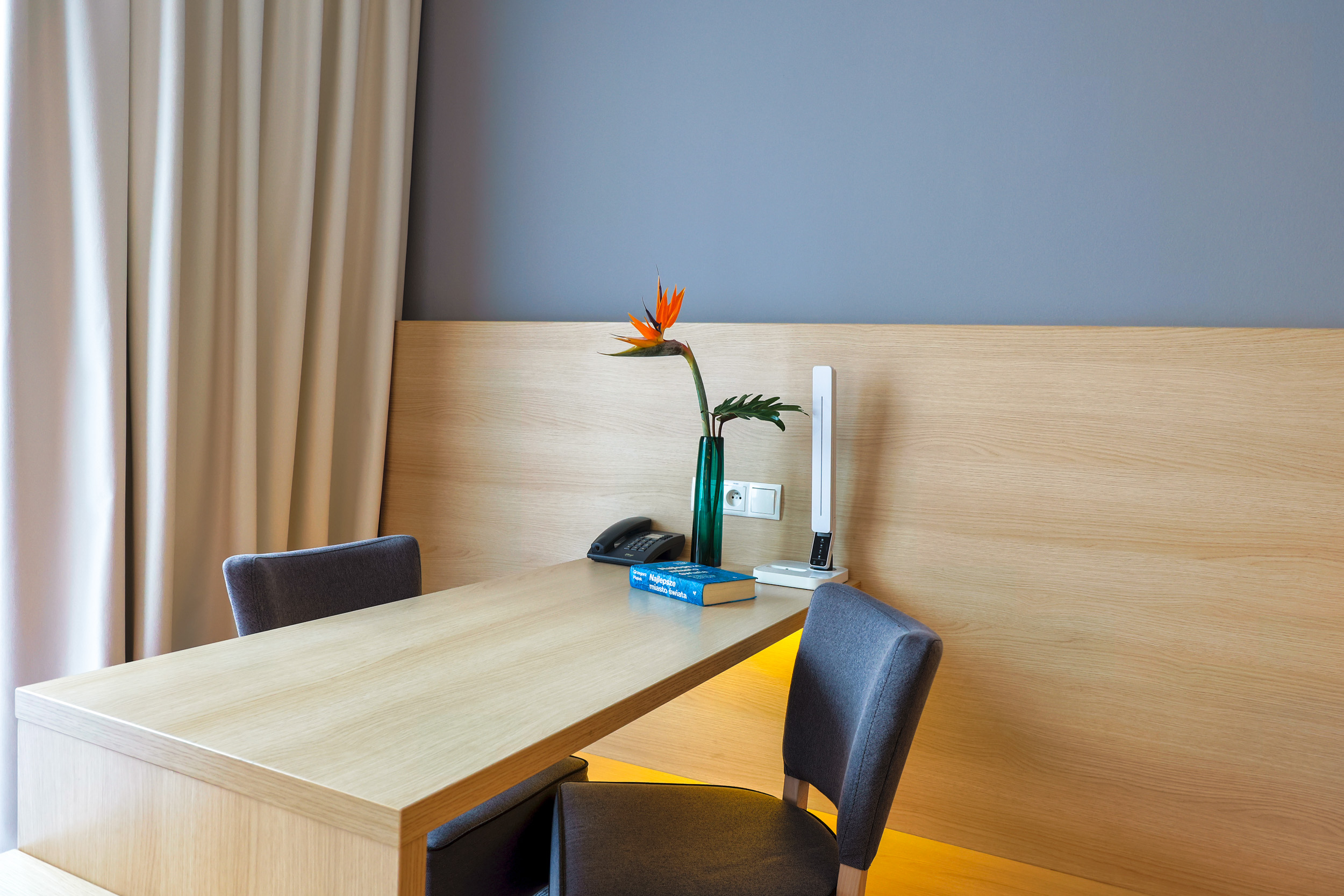 Family Room Capacity 3