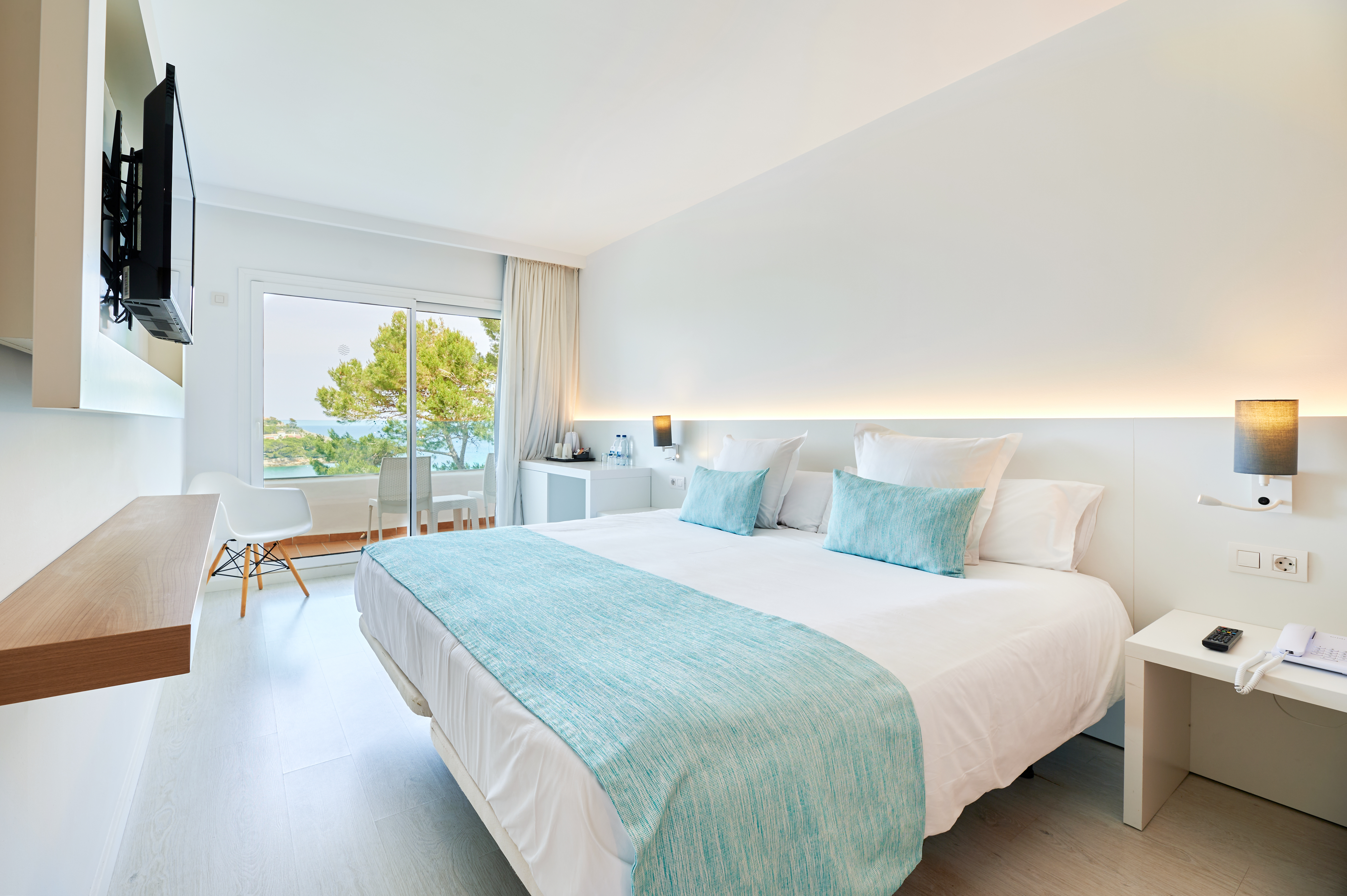 Double Single Sea View with Balcony