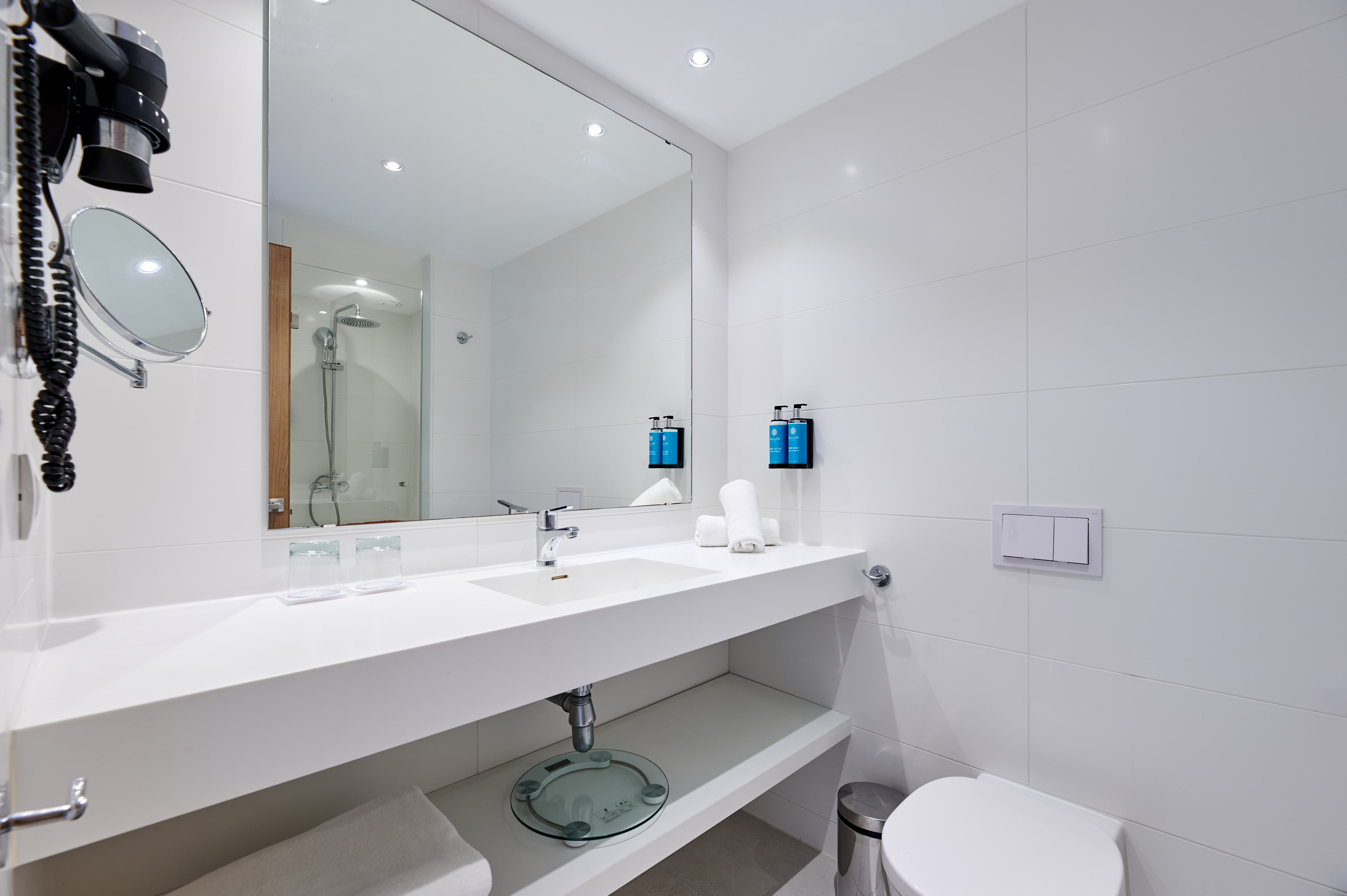 Double or Twin Superior Sea View