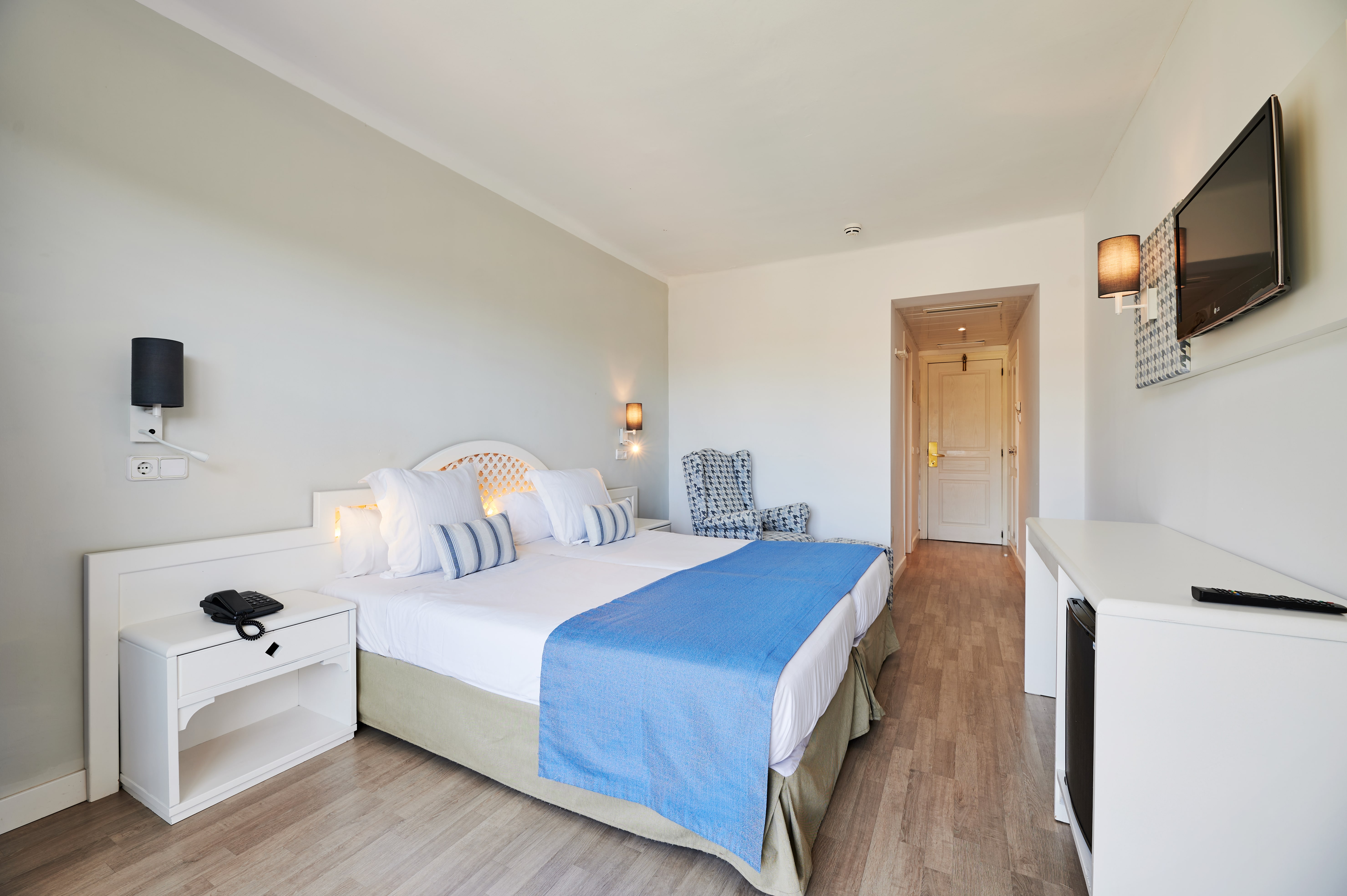 Double or Twin Pool View