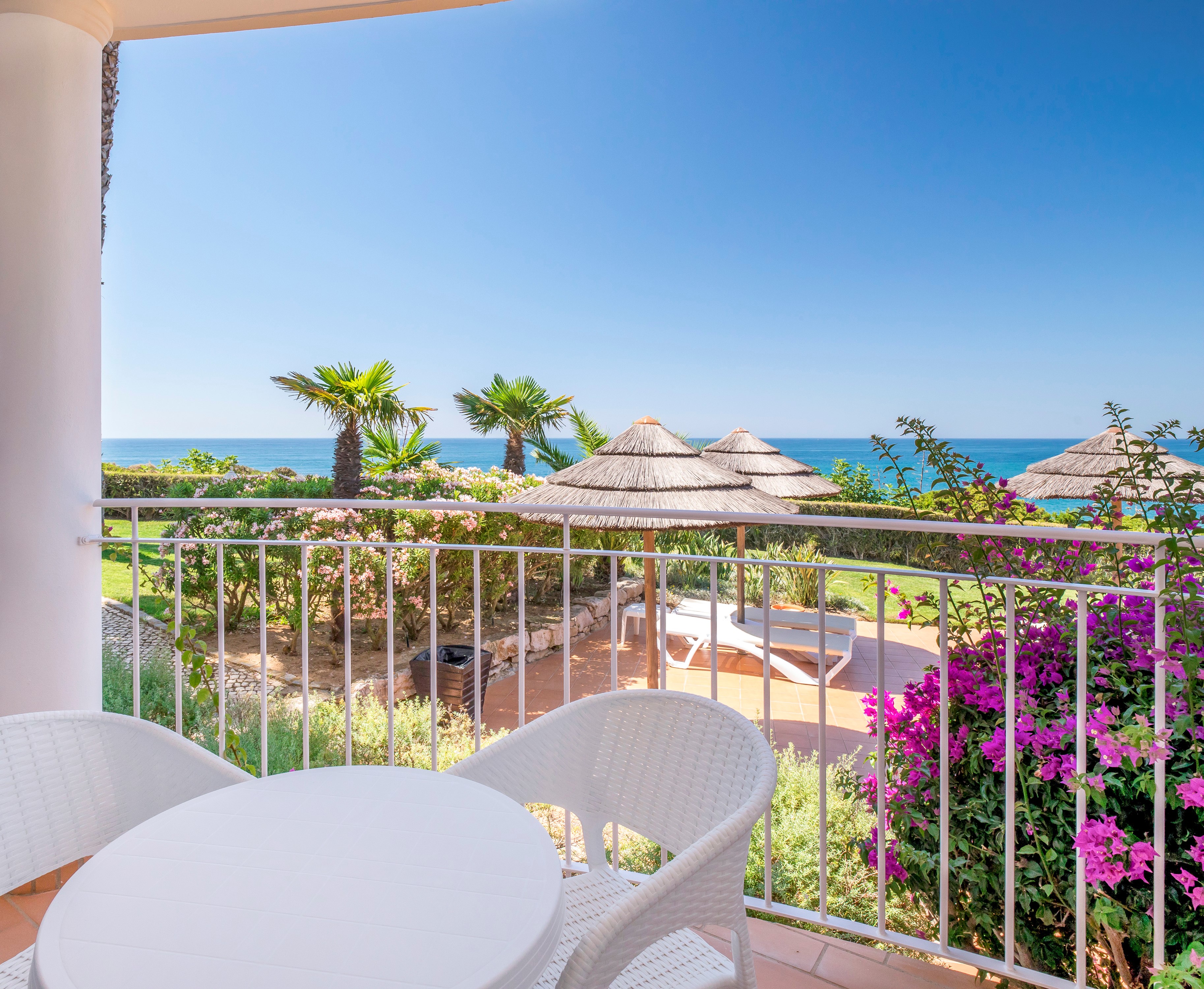 Apartment Deluxe Ocean Front