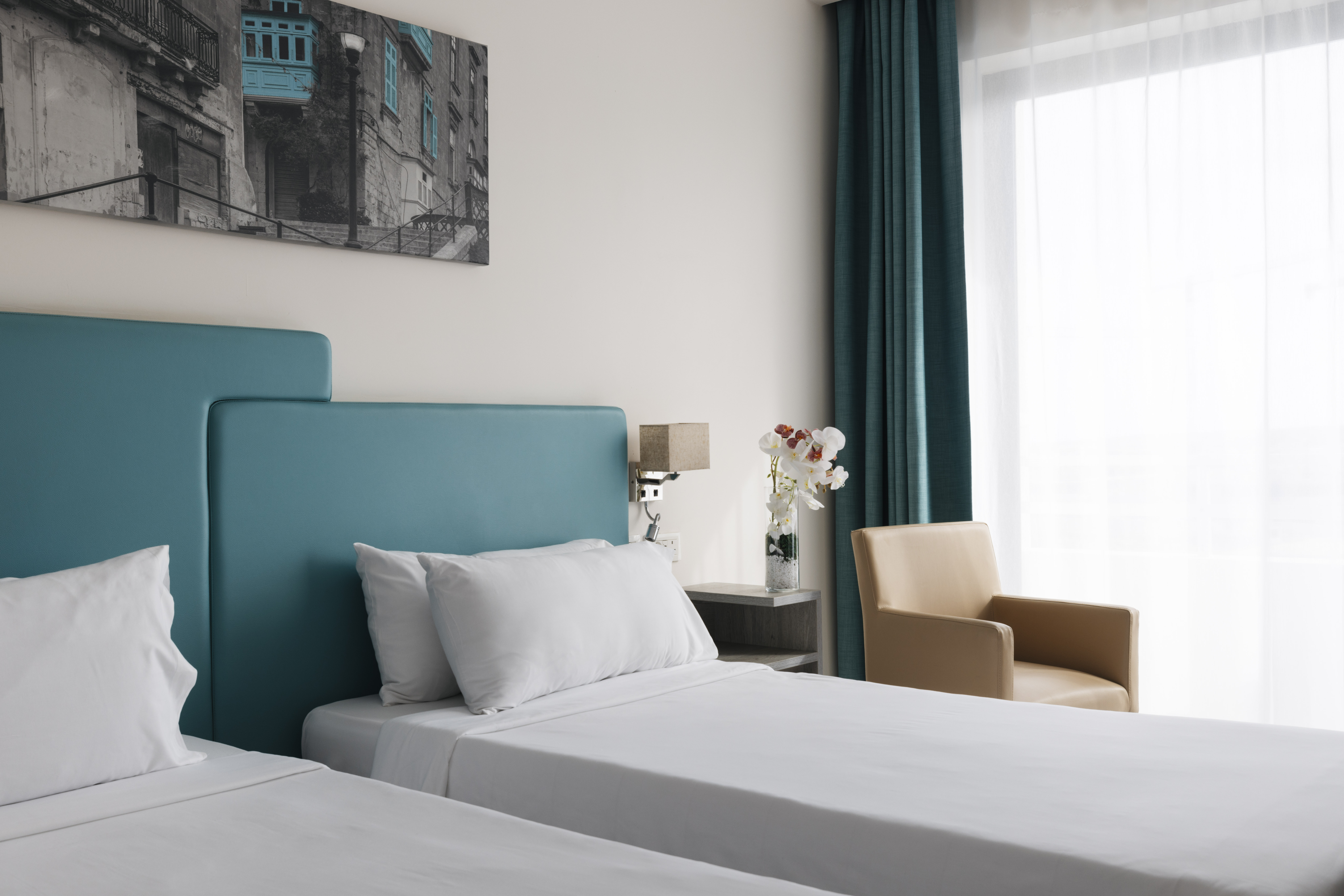 Double or Twin Standard