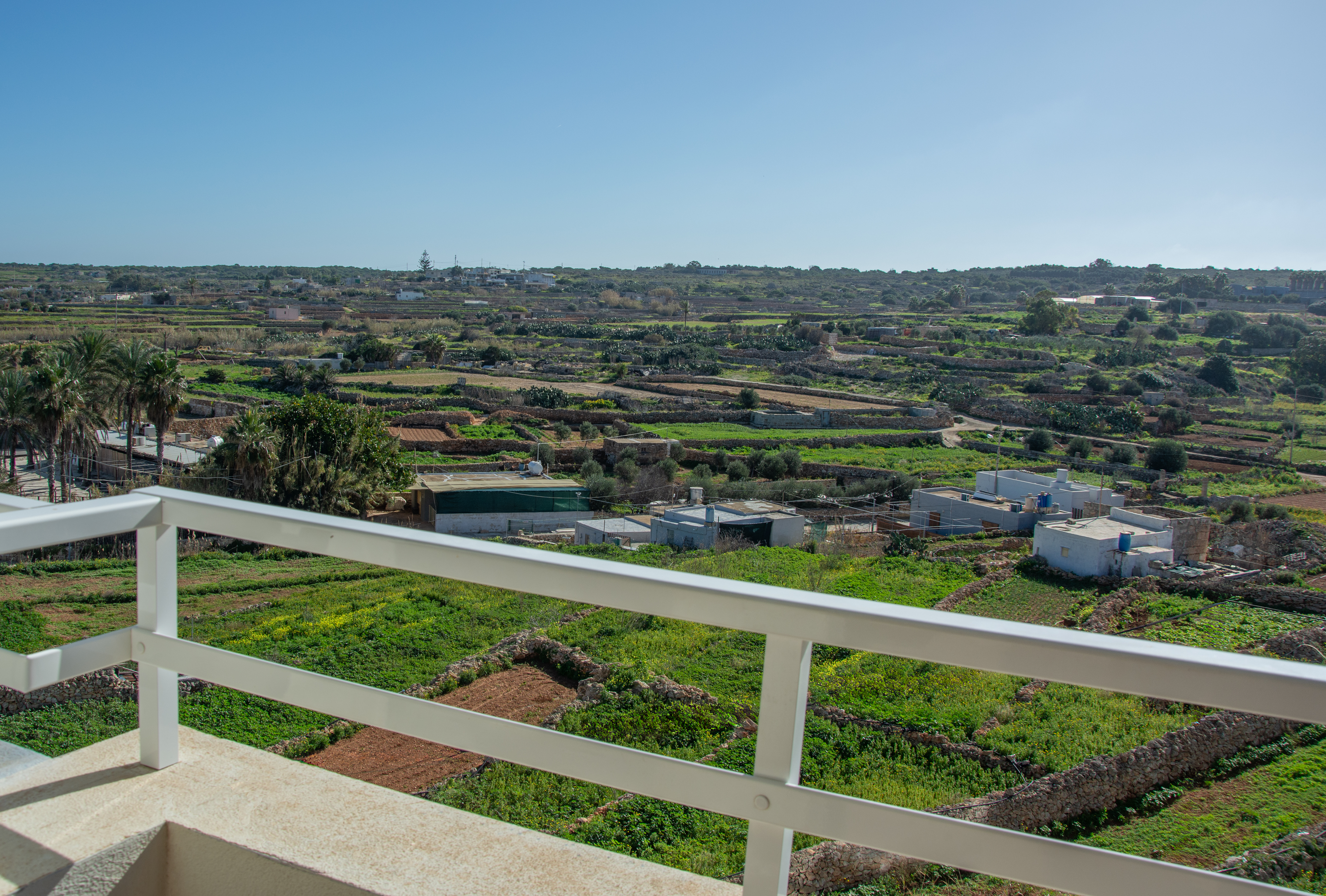 Junior Suite Land View