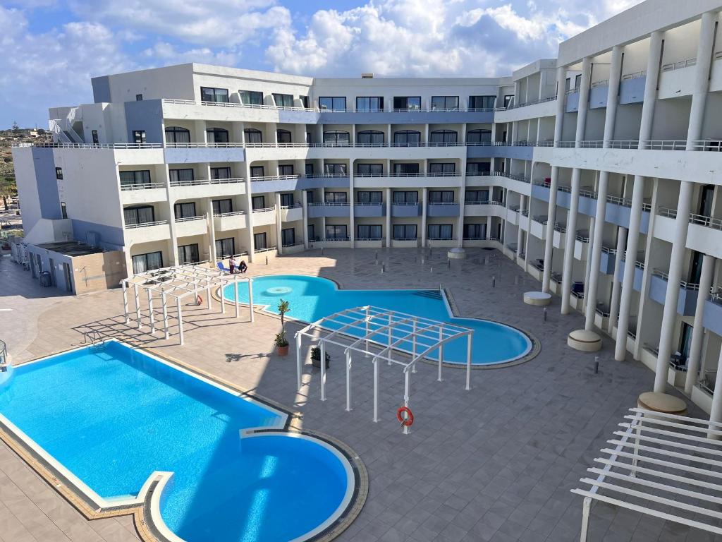 Junior Suite Pool View