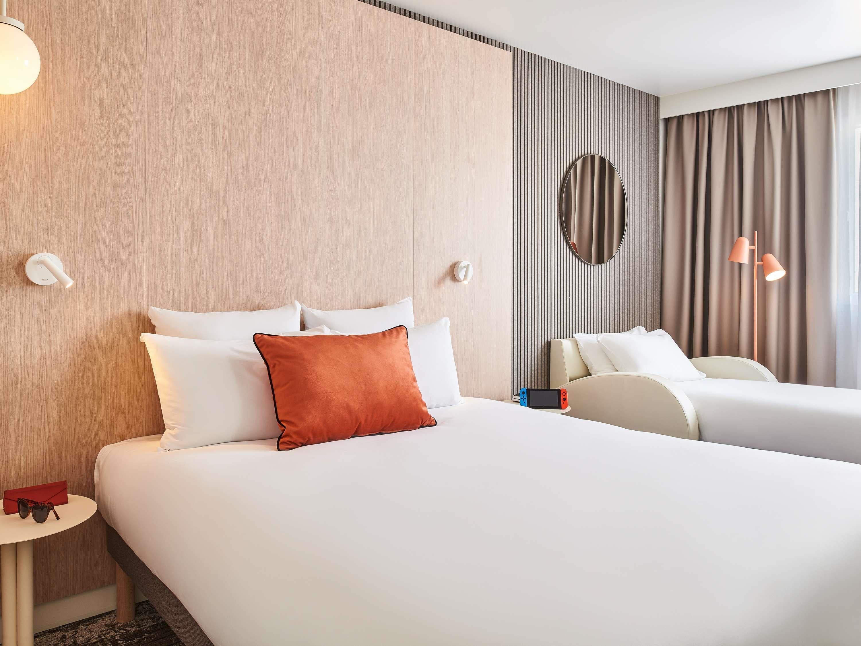 Double Superior Queen Bed