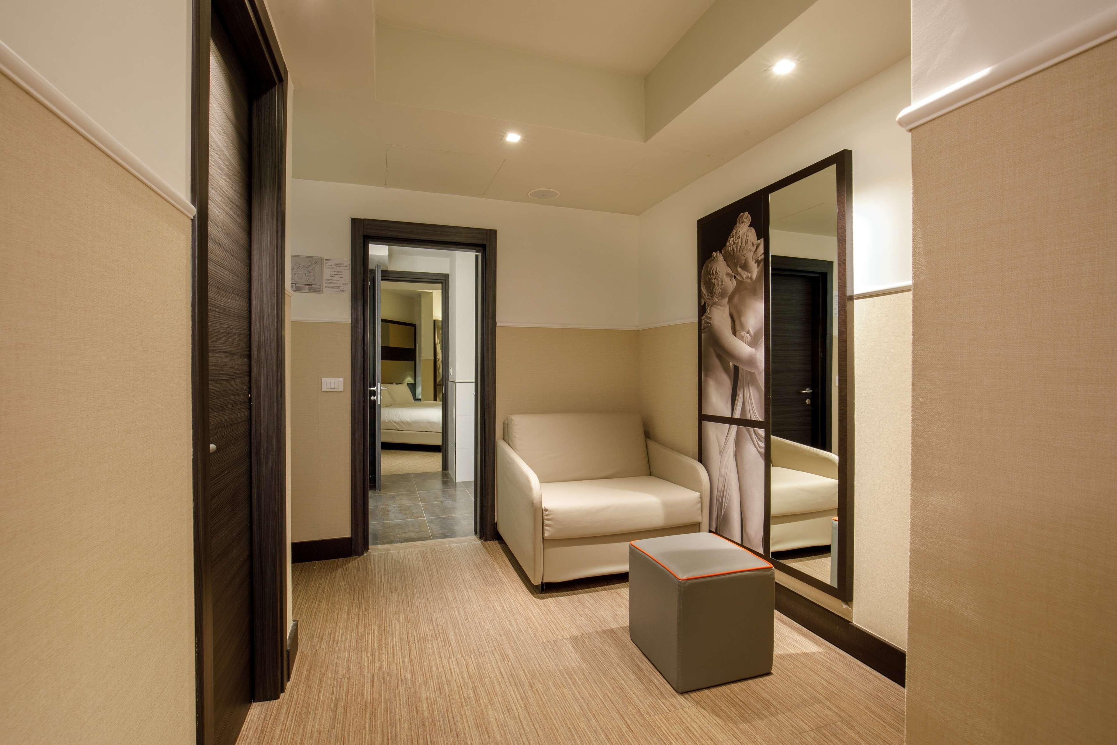 Junior Suite King Size Bed