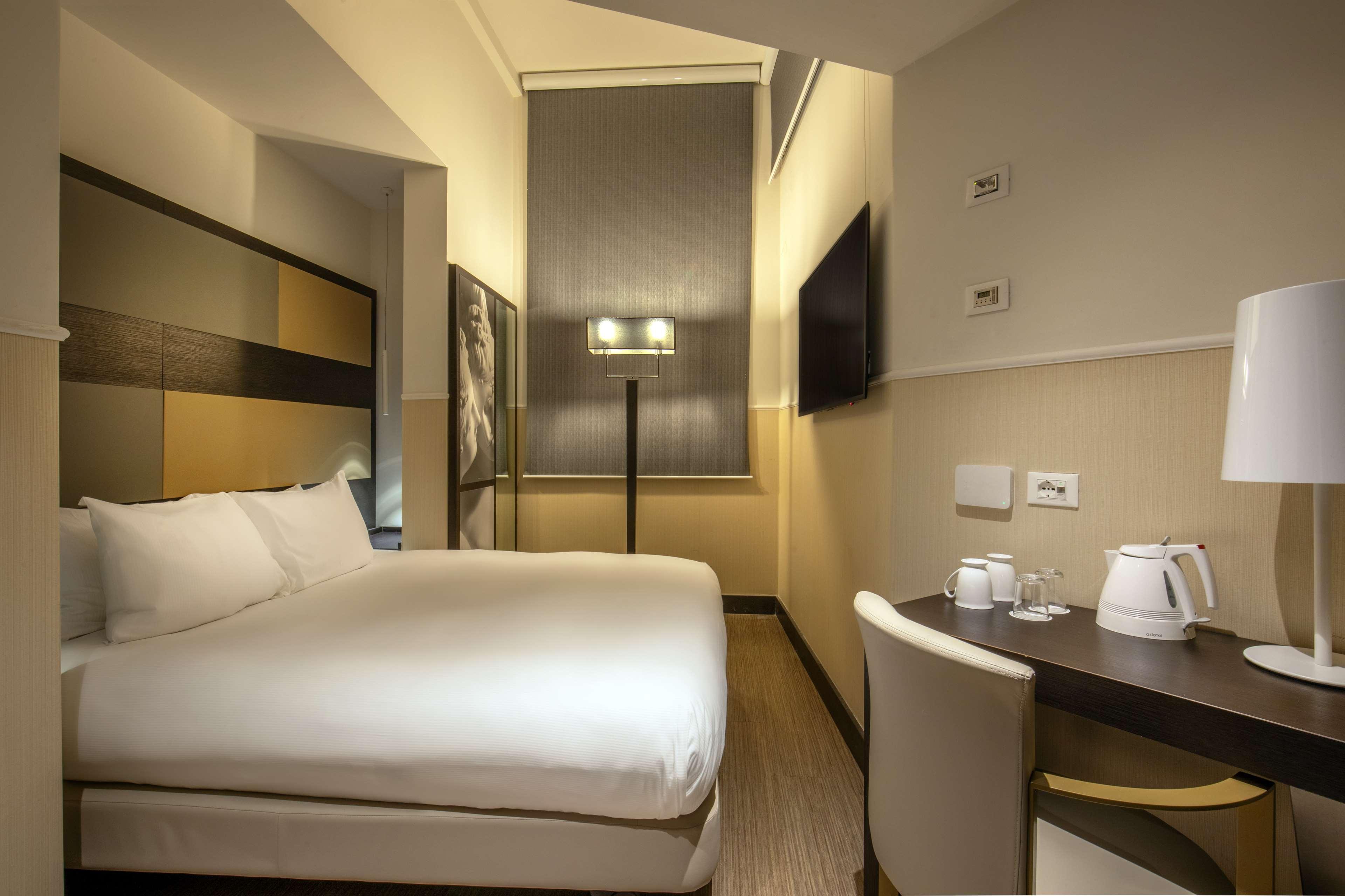 Junior Suite King Size Bed