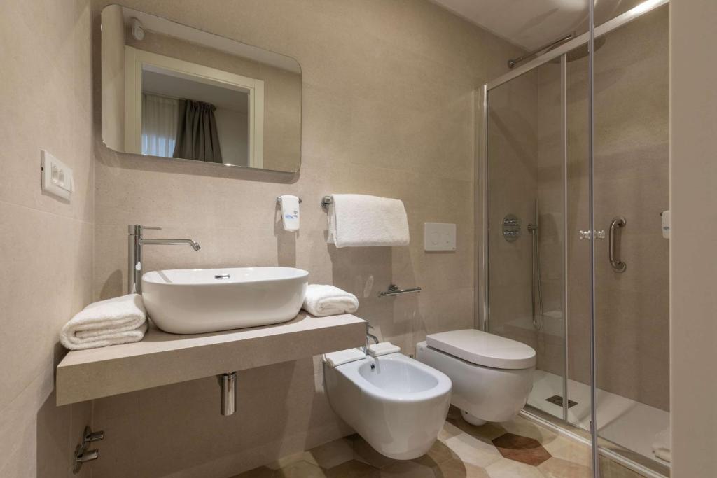 Family Room Connecting Room