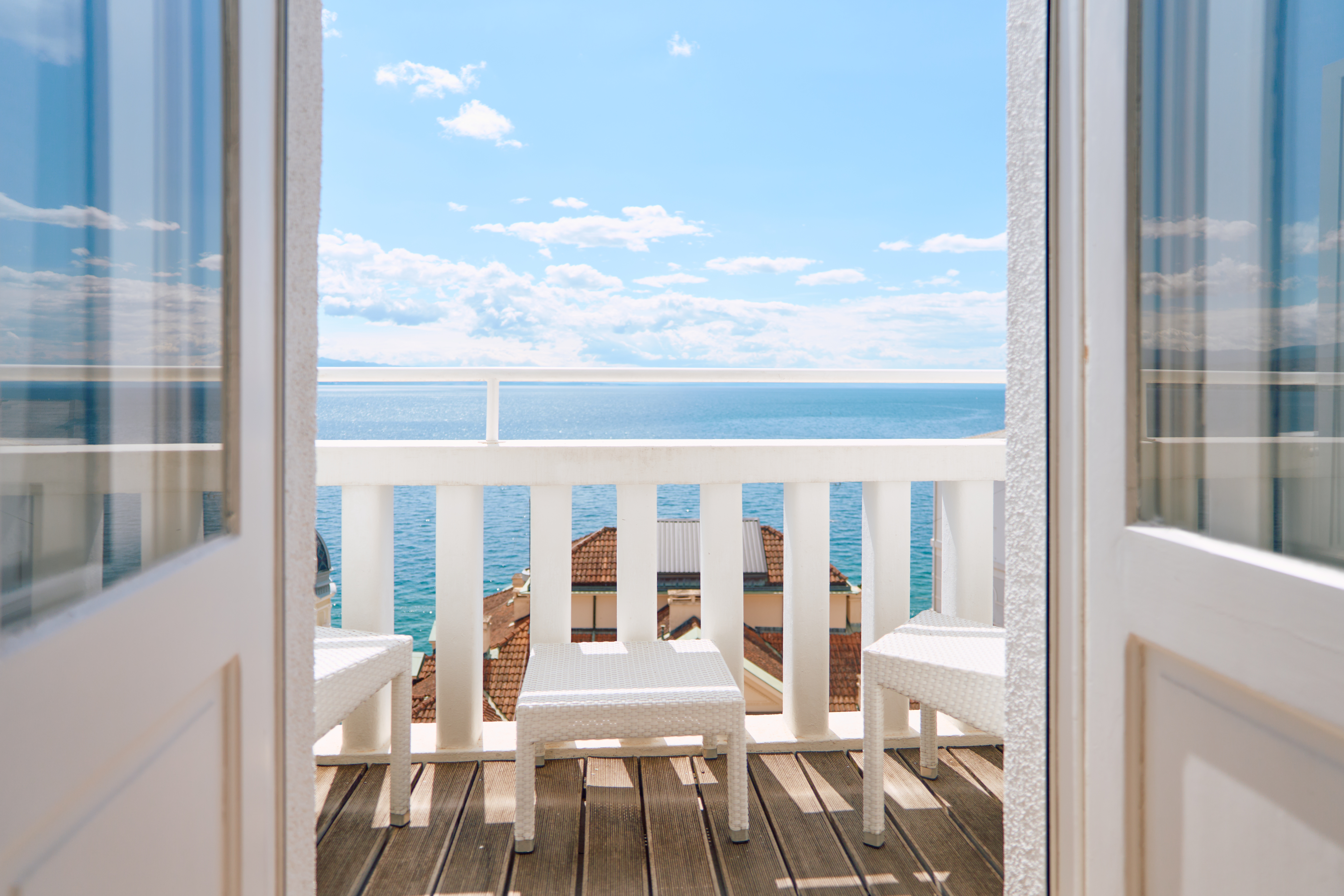 Double Deluxe Sea View with Balcony