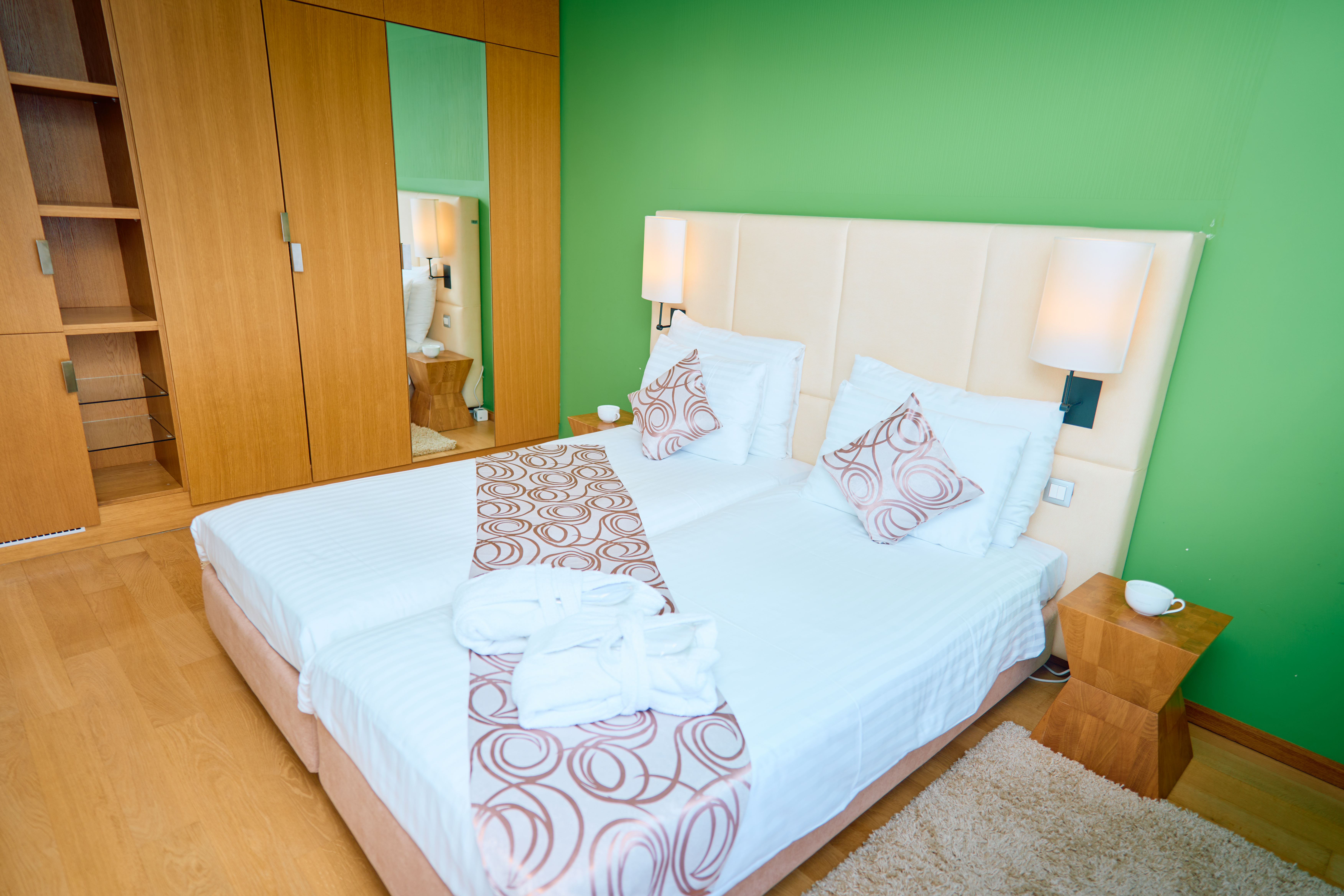 Double or Twin Side Sea View