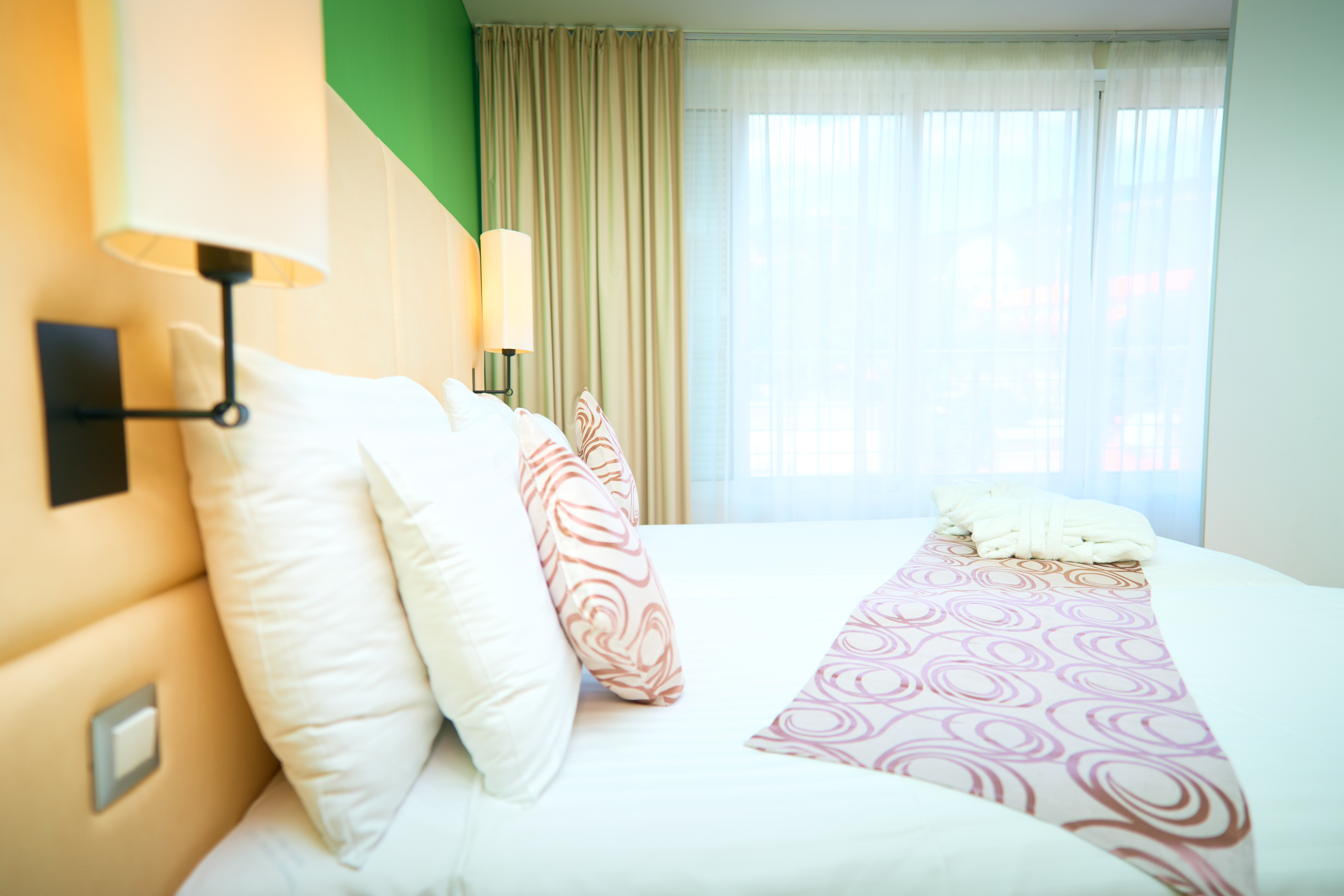 Double or Twin Side Sea View