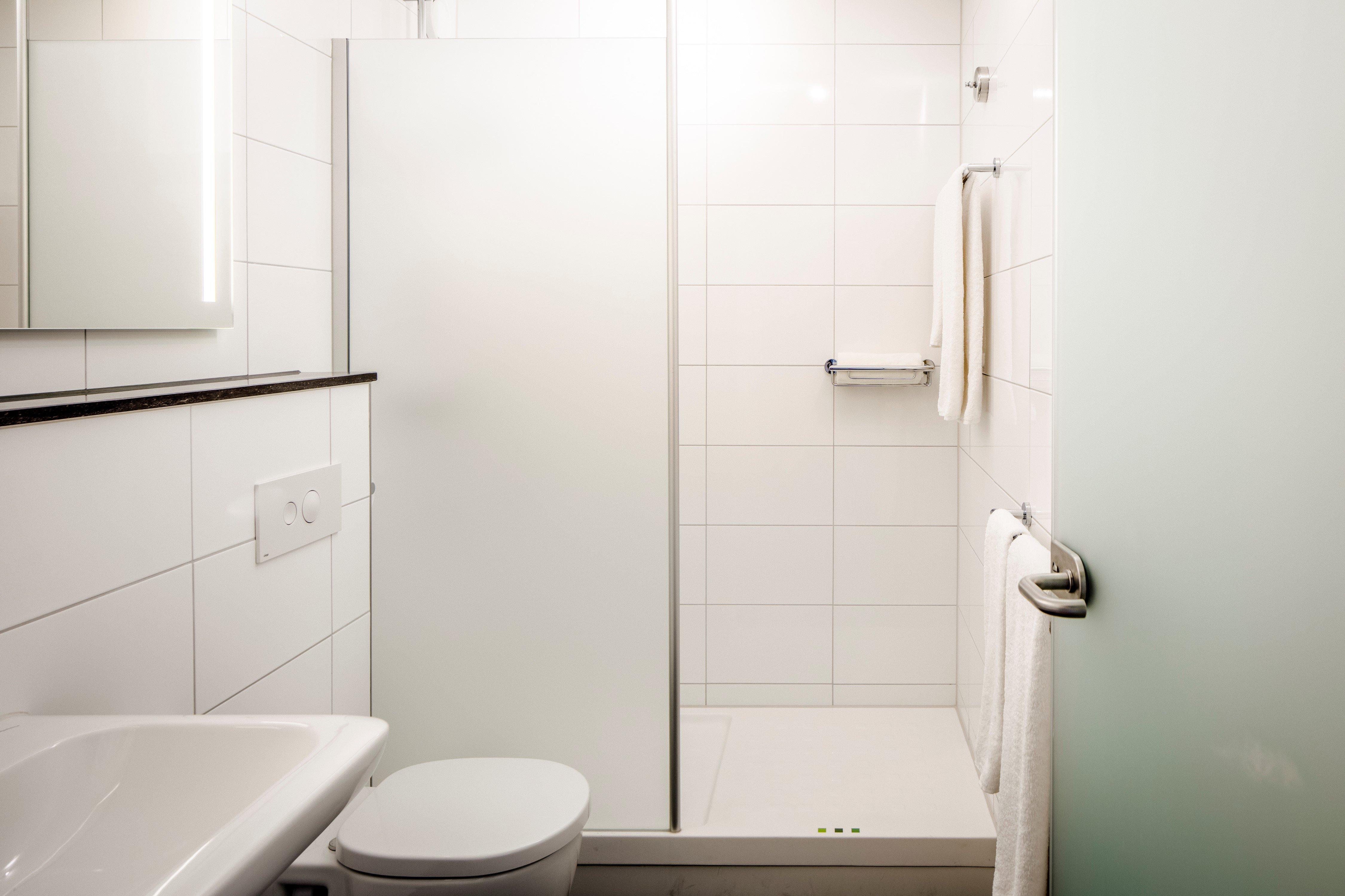 Double Queen Size Bed