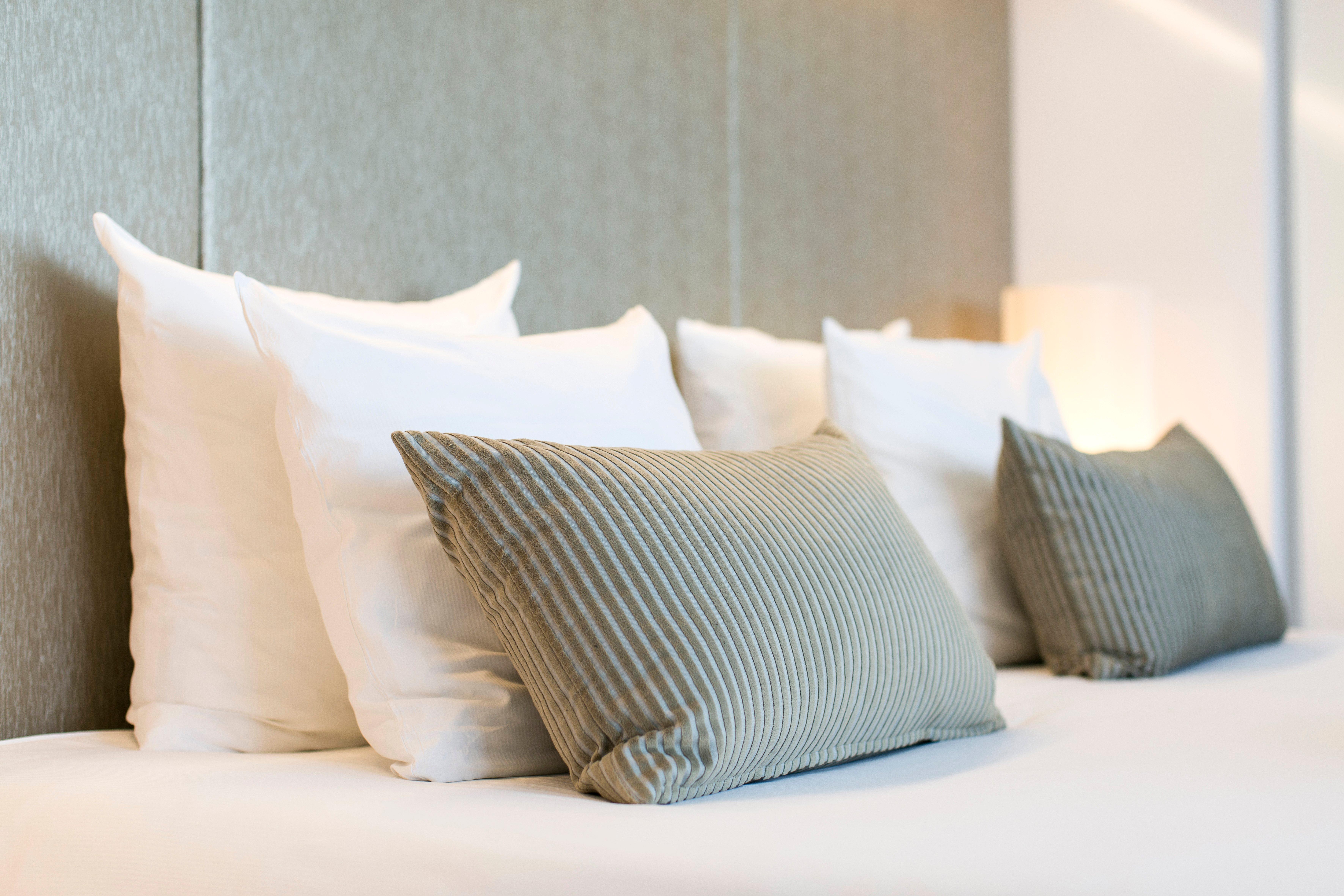 Suite City View King Bed