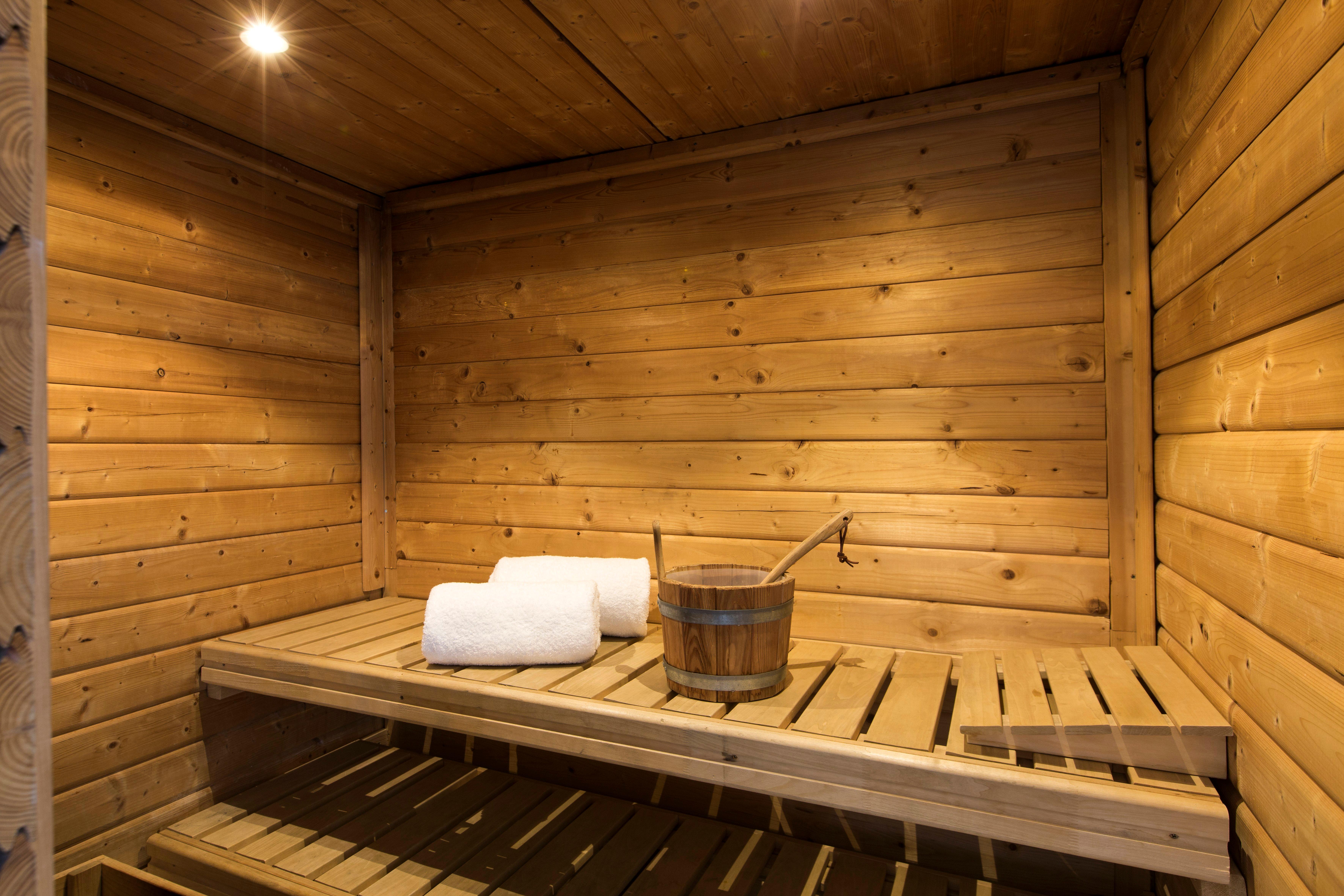 Suite City View King Bed