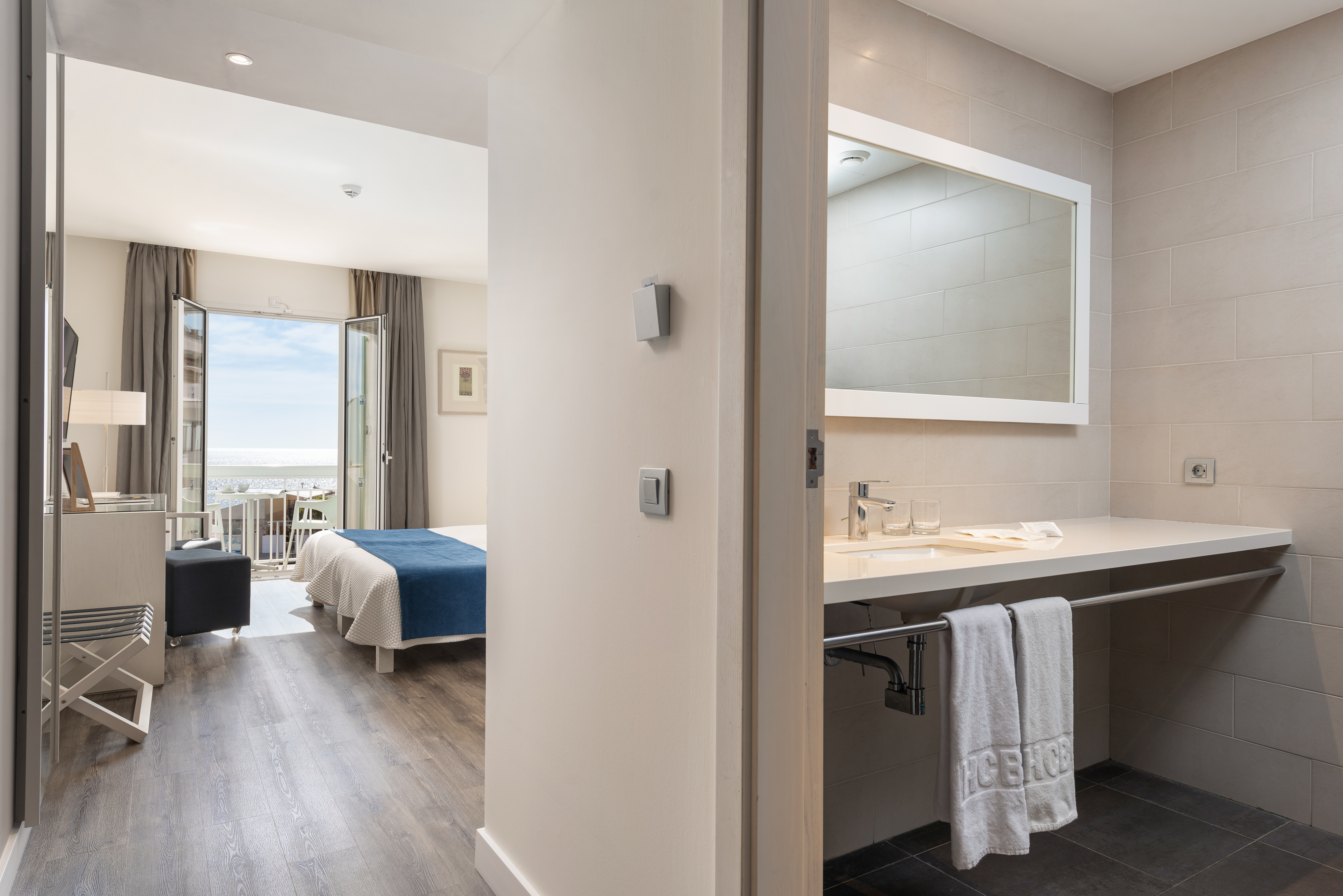 Double or Twin Superior Sea View