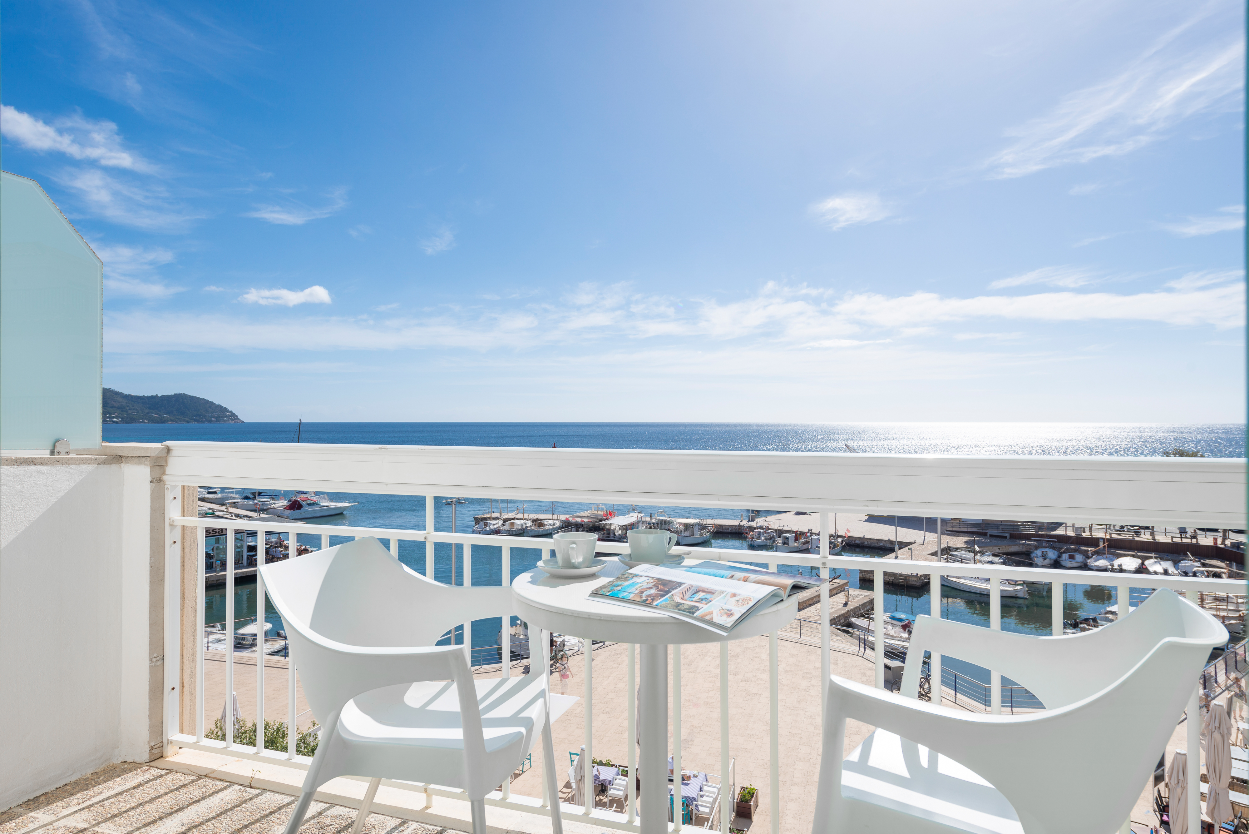 Double or Twin Superior Sea View