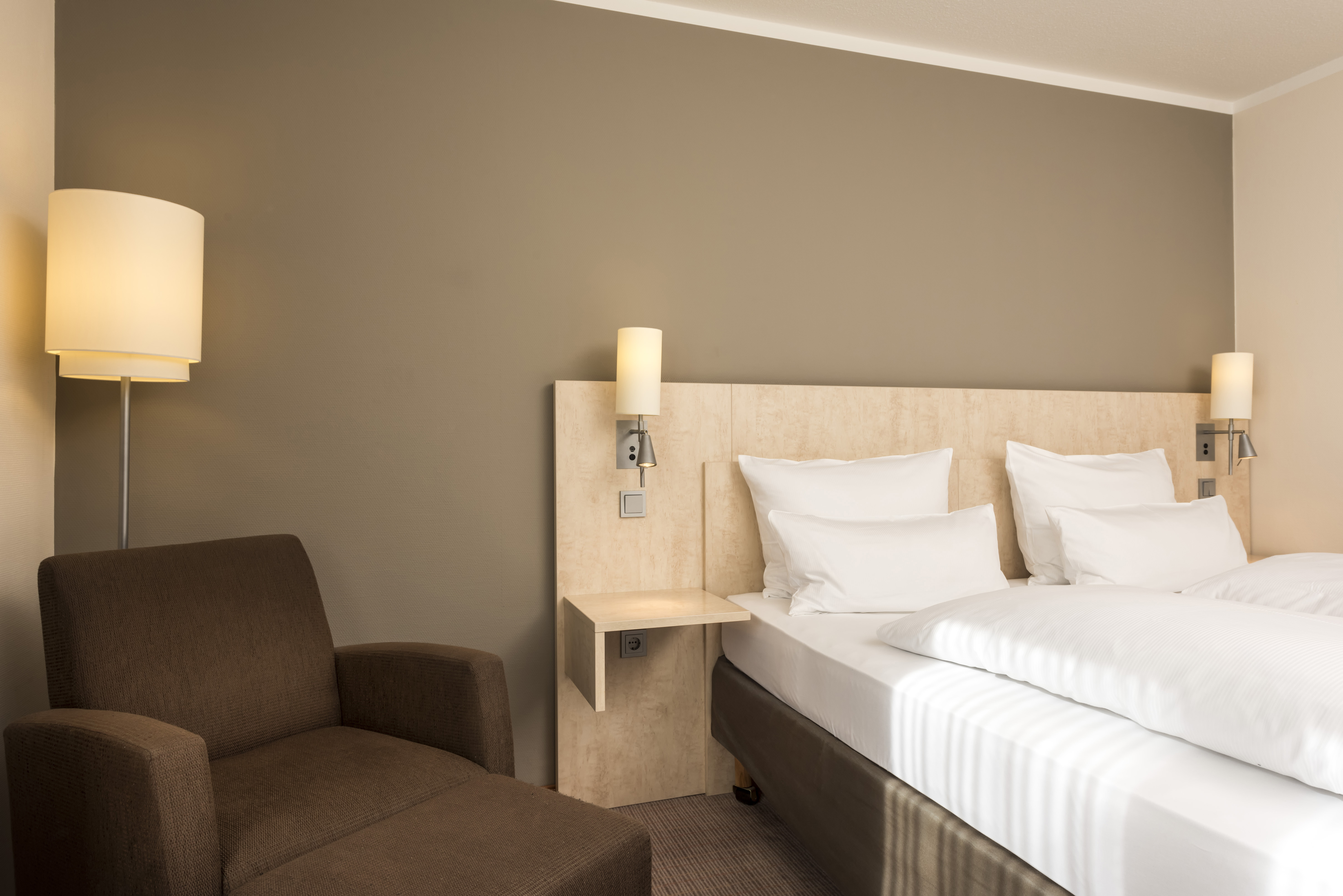 Double or Twin Standard