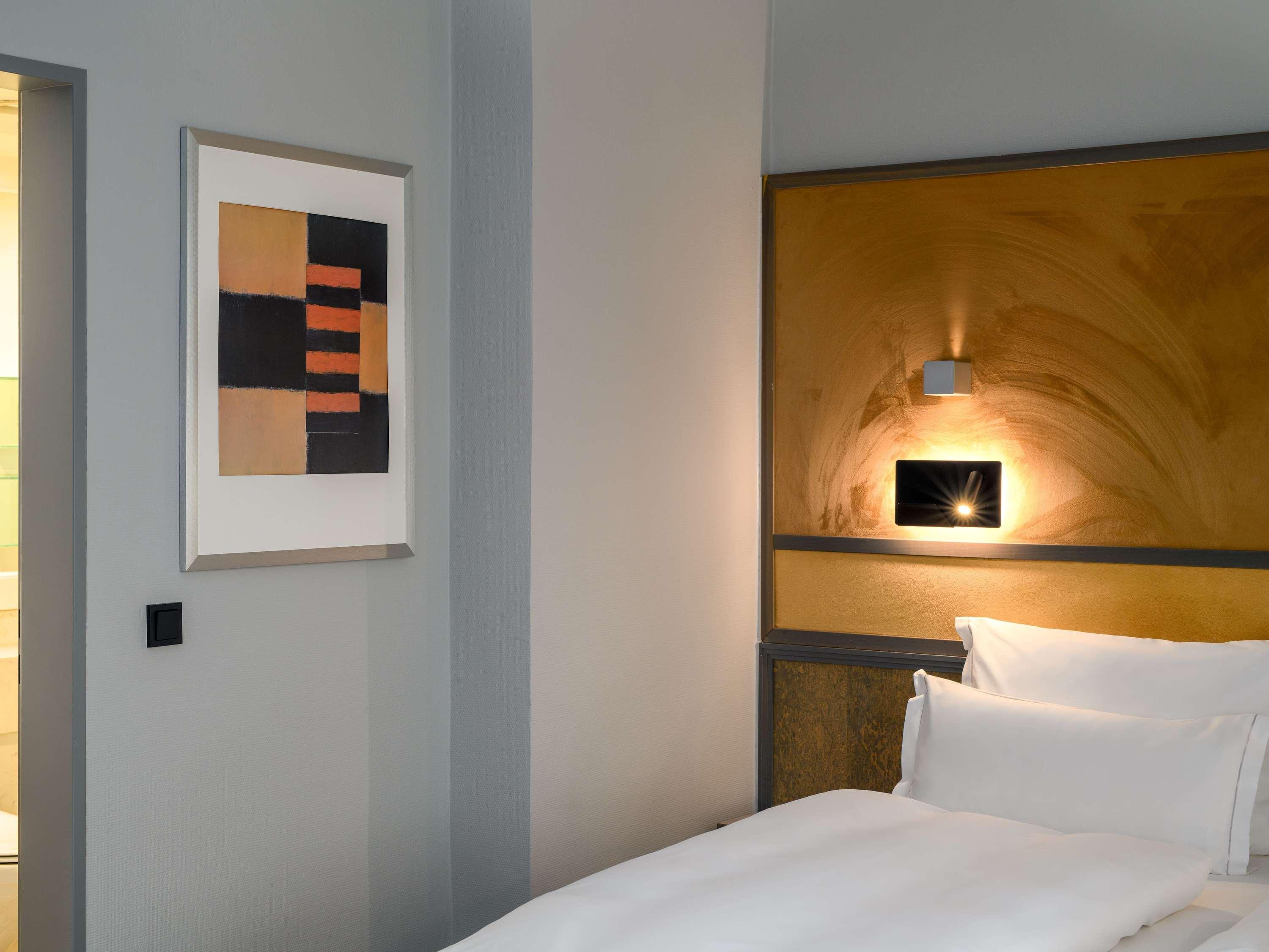 Double Queen Size Bed