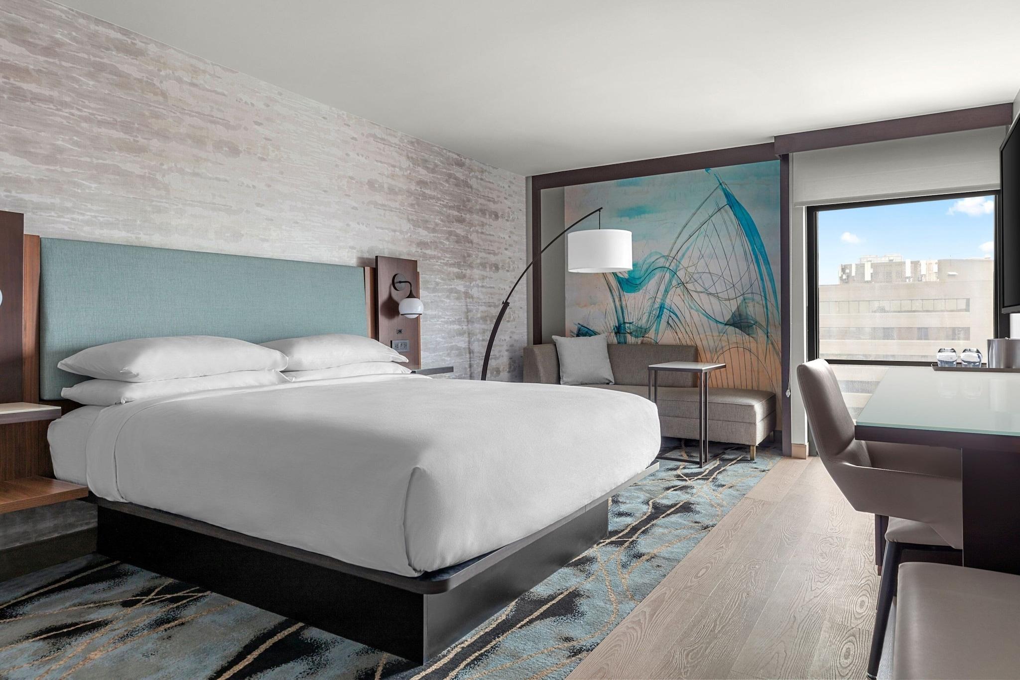 Double Club King Bed