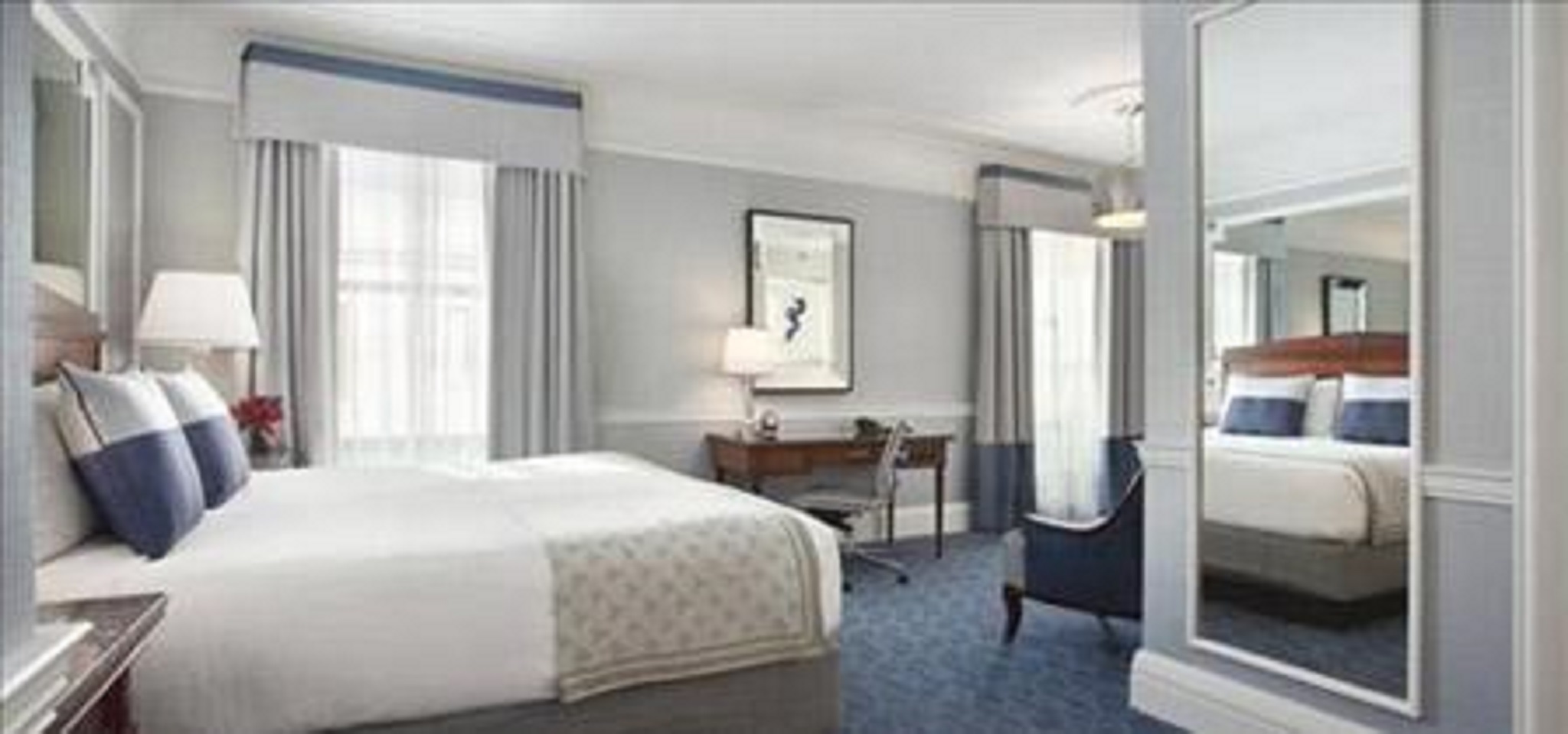 Studio King Size Bed