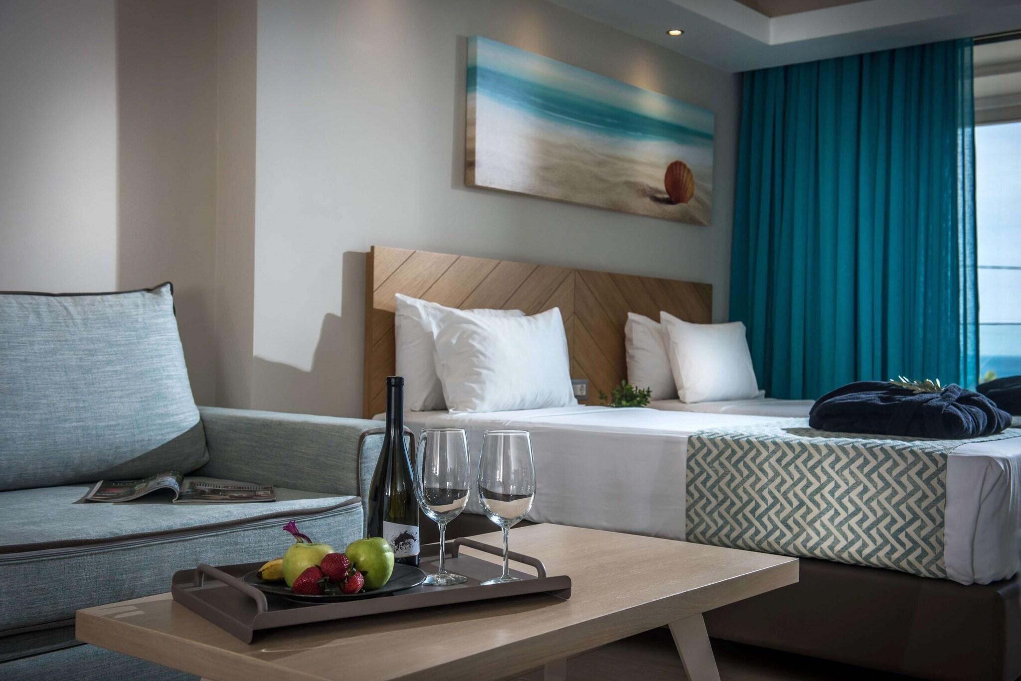 Suite Deluxe with Views