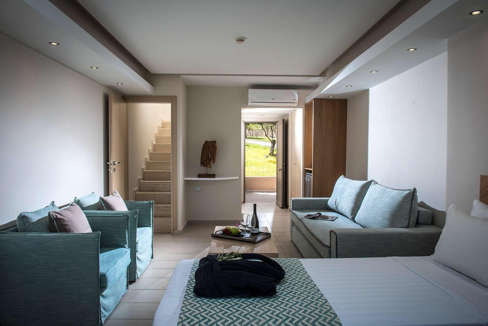 Suite Deluxe with Views