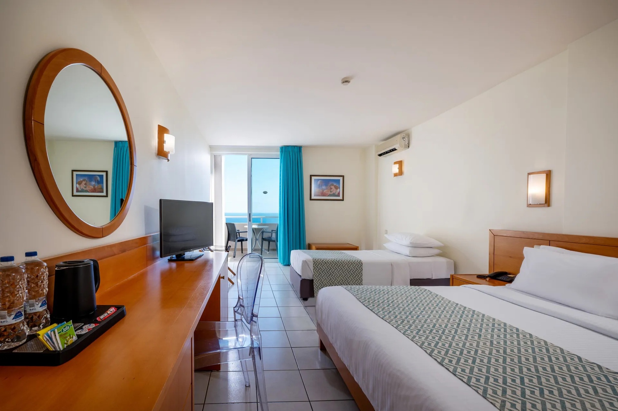 Double or Twin Sea View