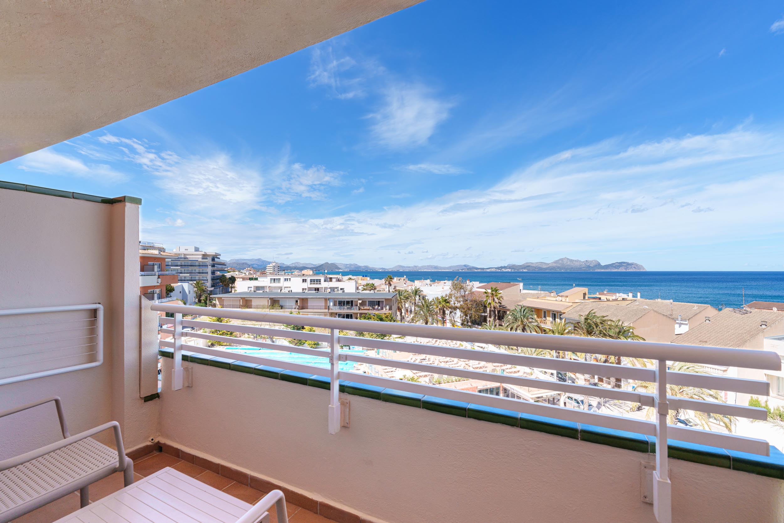 Double or Twin Sea View