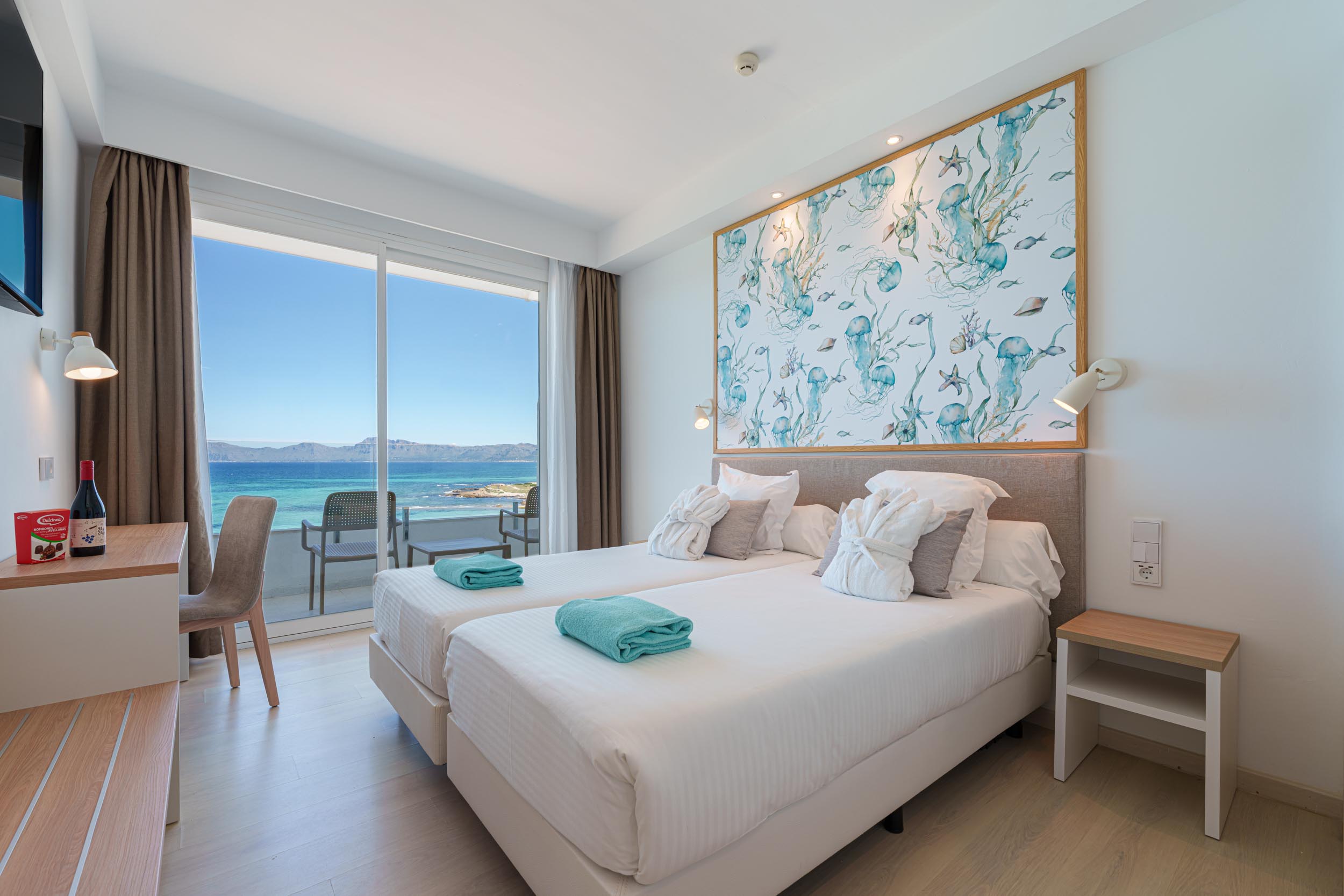 Double or Twin Premium Sea View