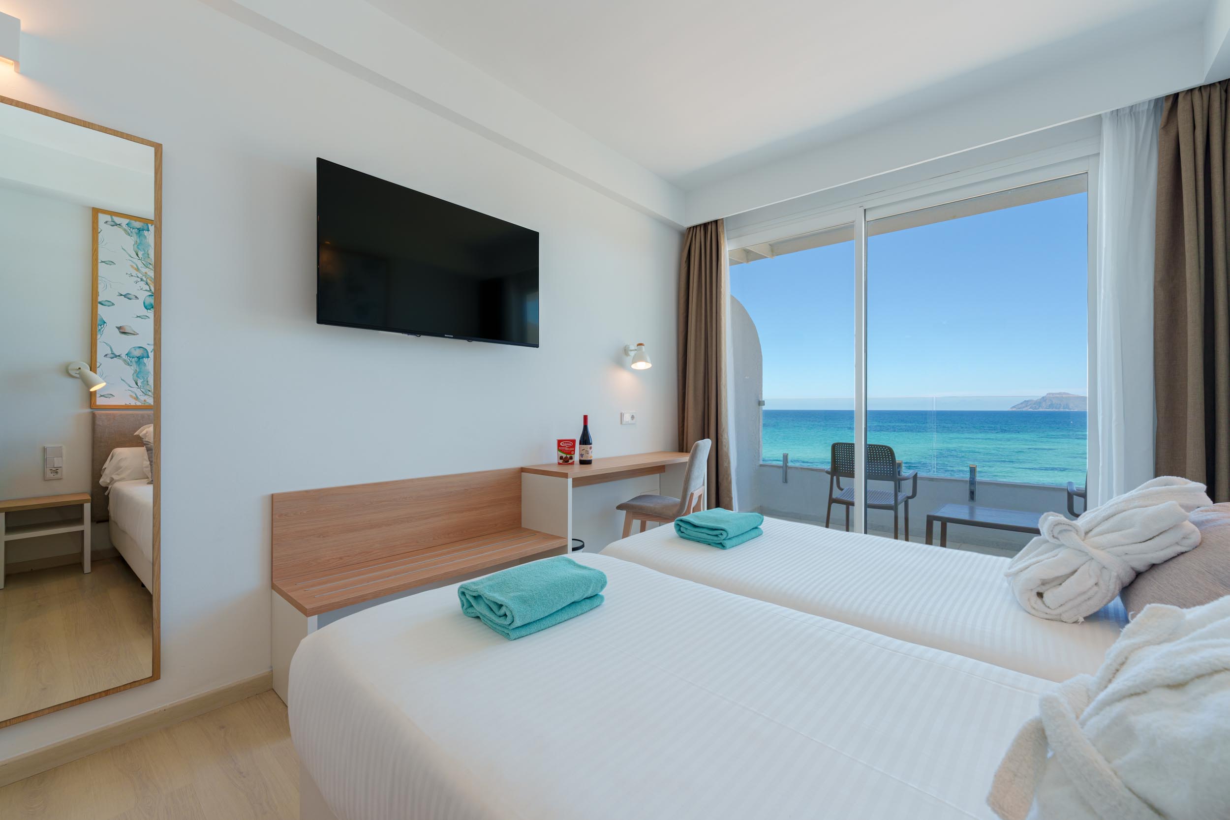 Double or Twin Premium Sea View