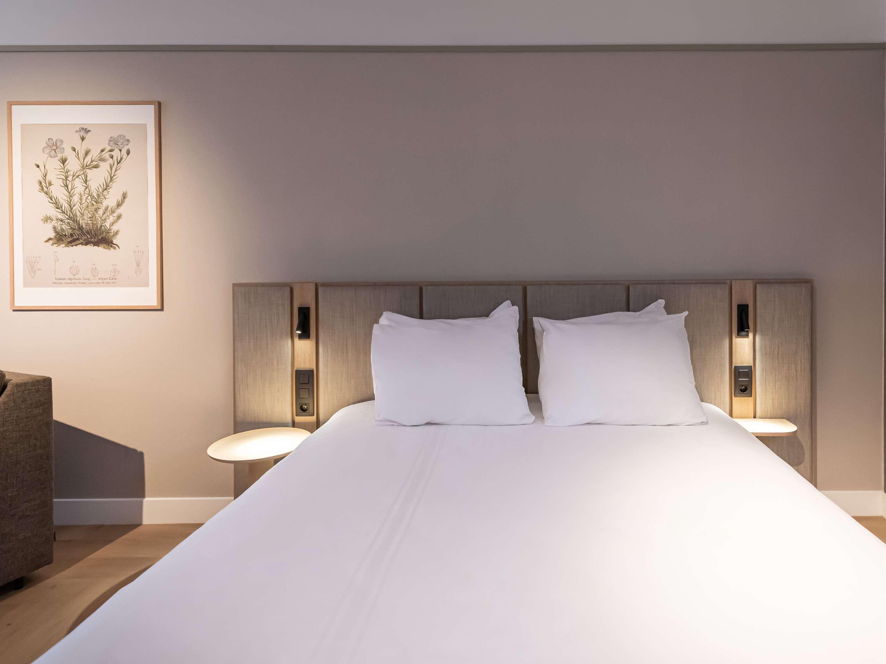 Double Superior King Bed