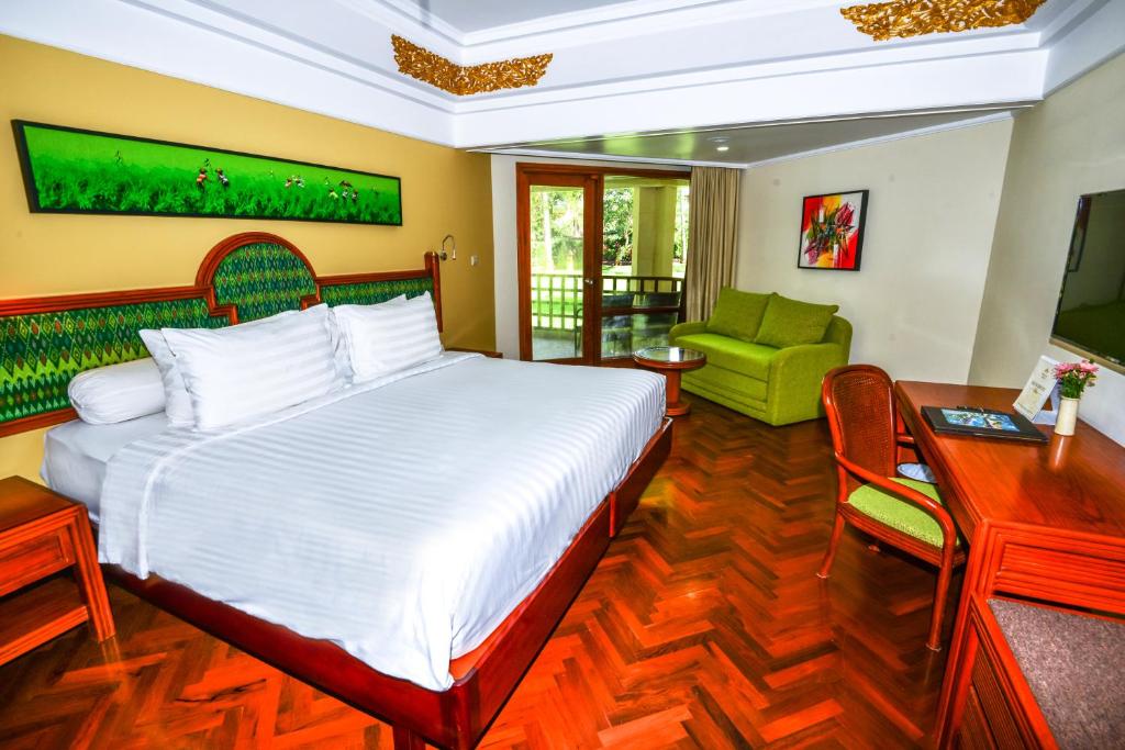 Double Deluxe Garden View