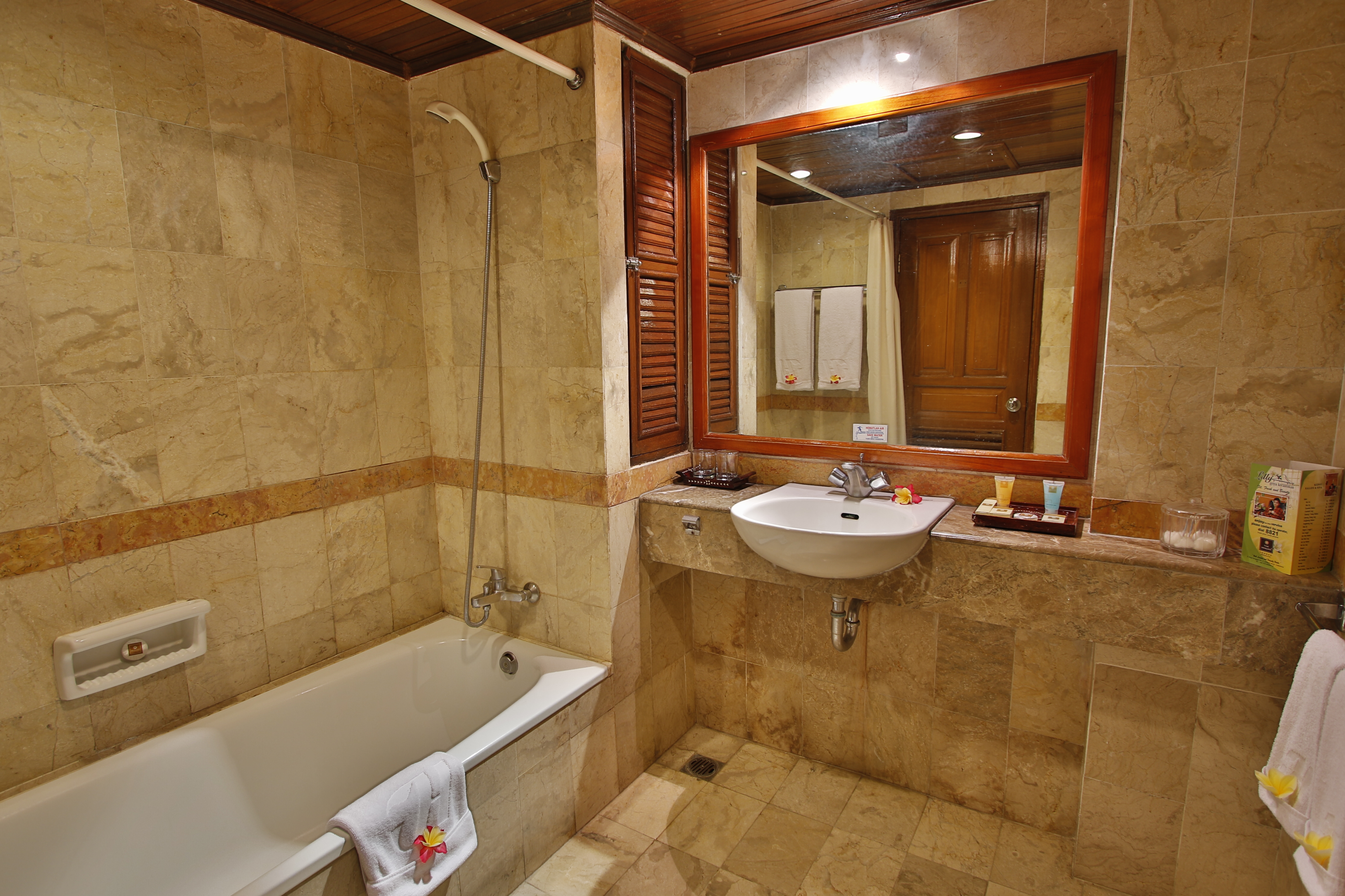 Double or Twin Deluxe