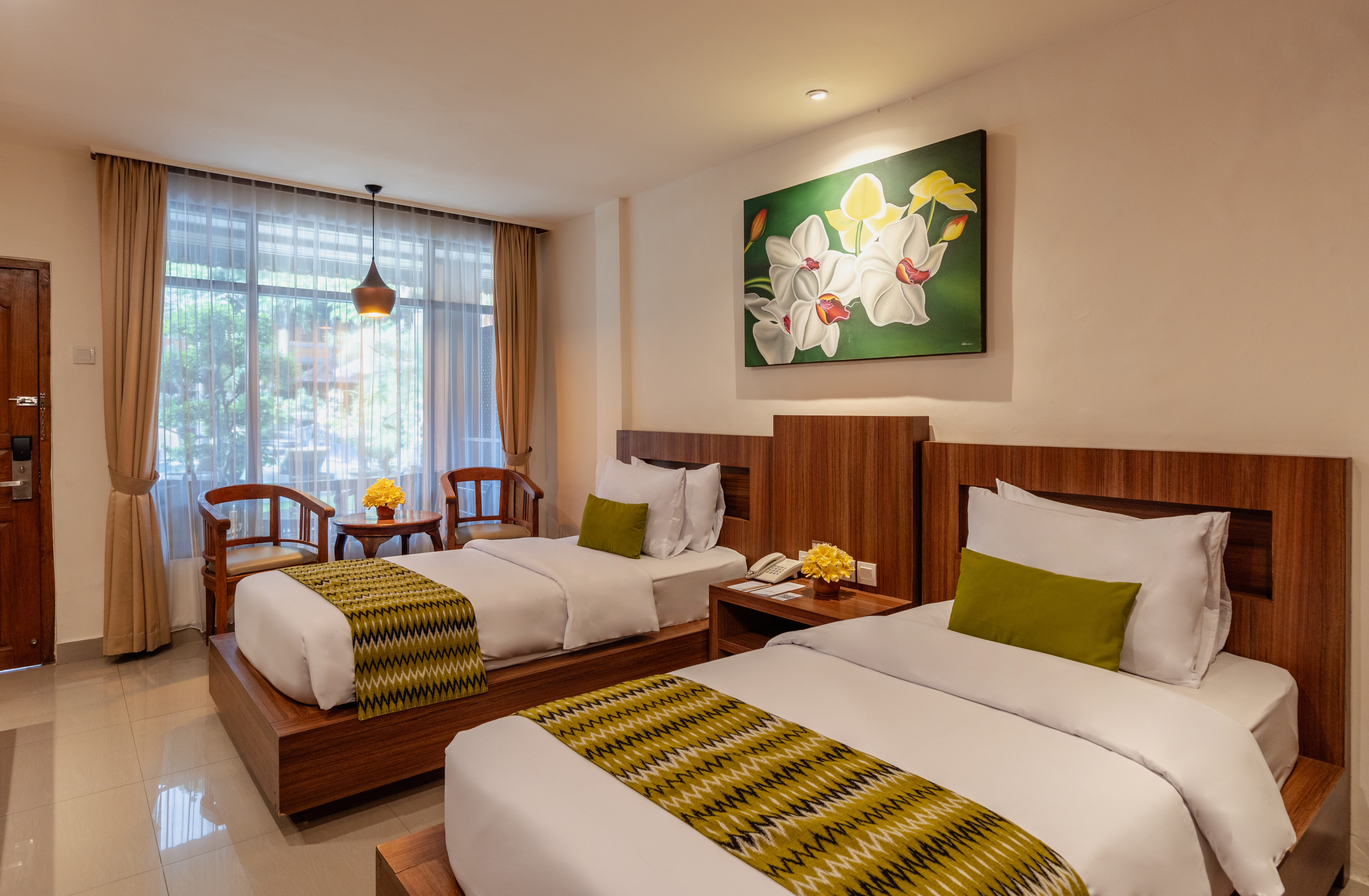 Double or Twin Deluxe with Terrace