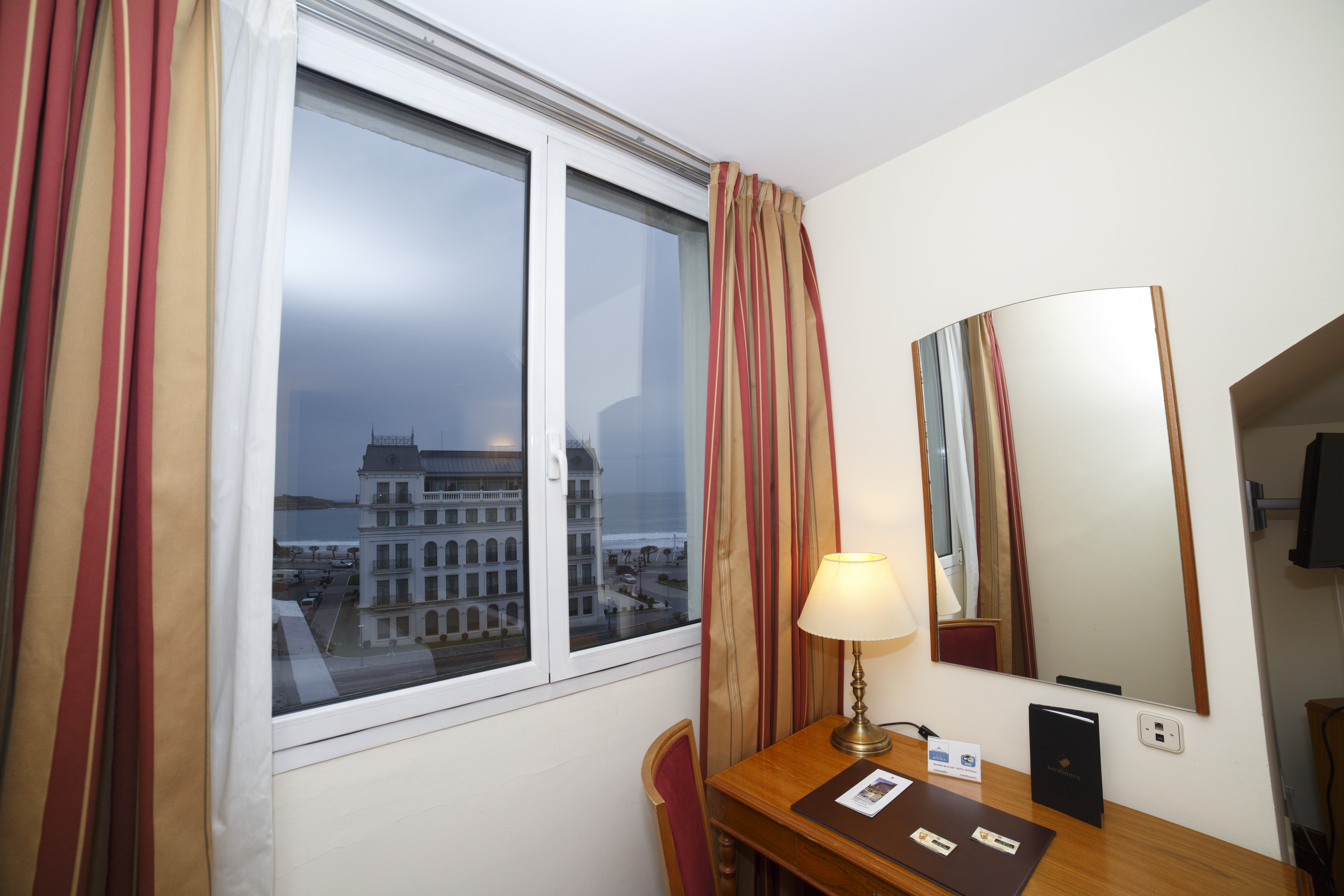 Junior Suite Standard