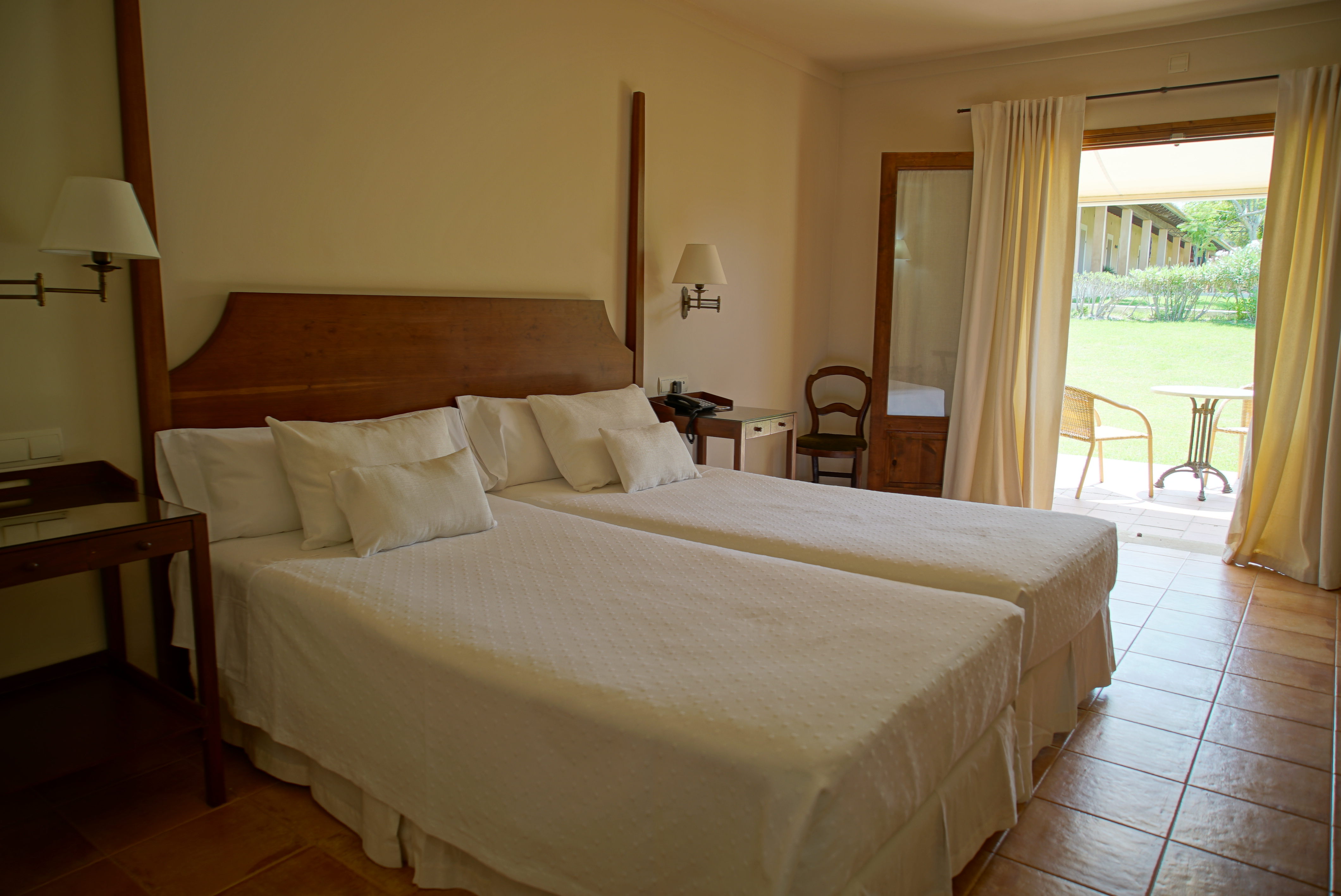 Double or Twin Superior