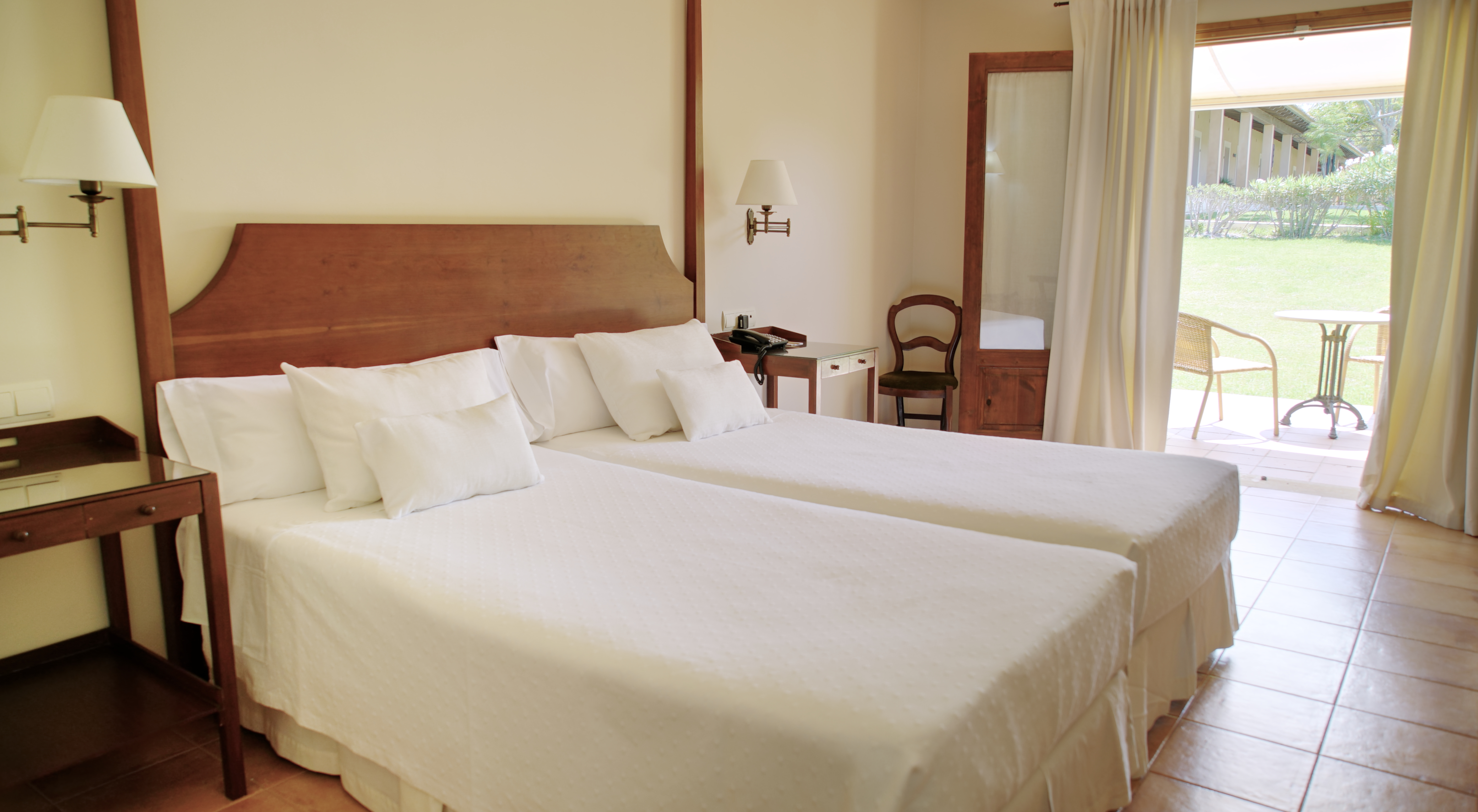 Double or Twin Superior