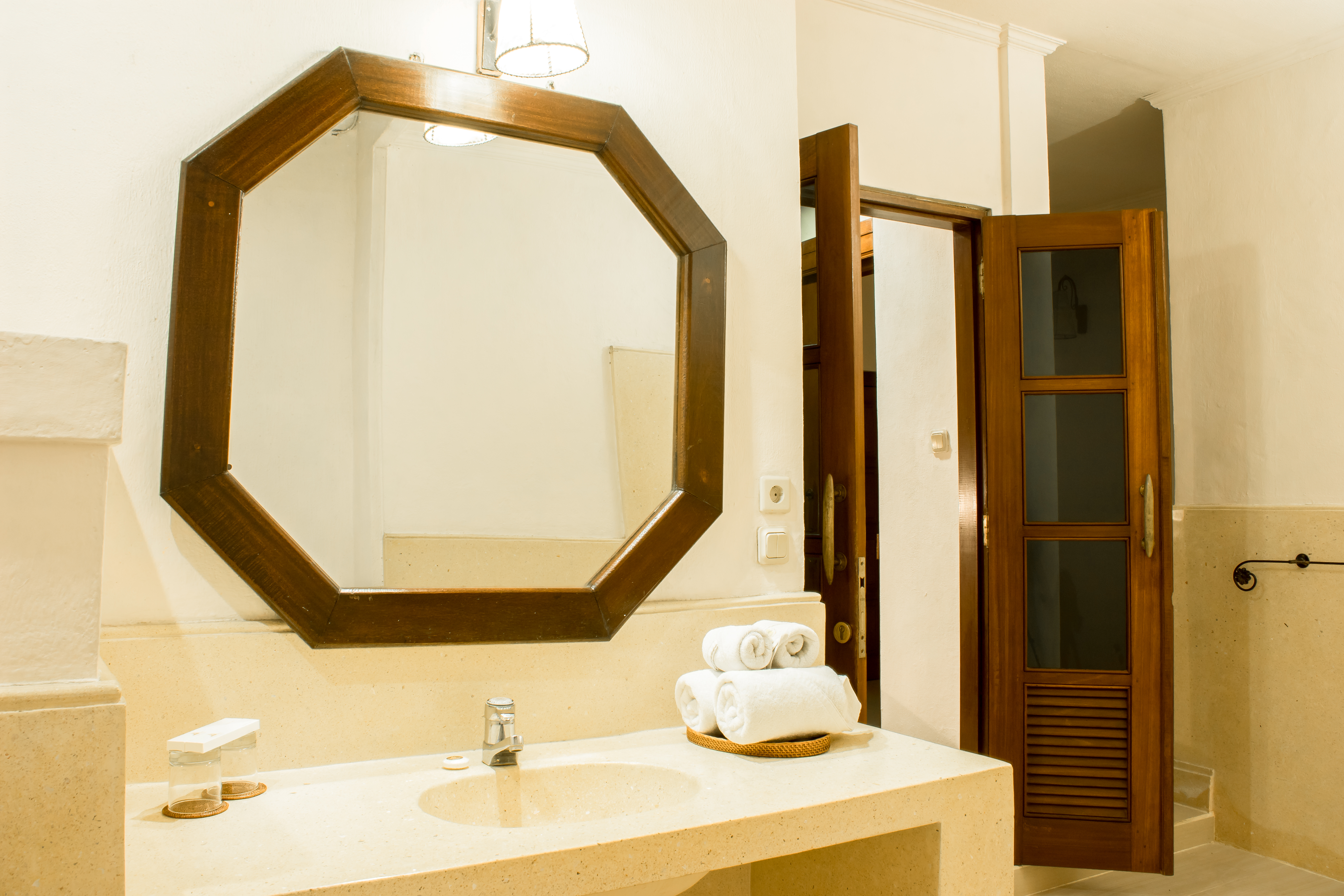 Double or Twin Deluxe