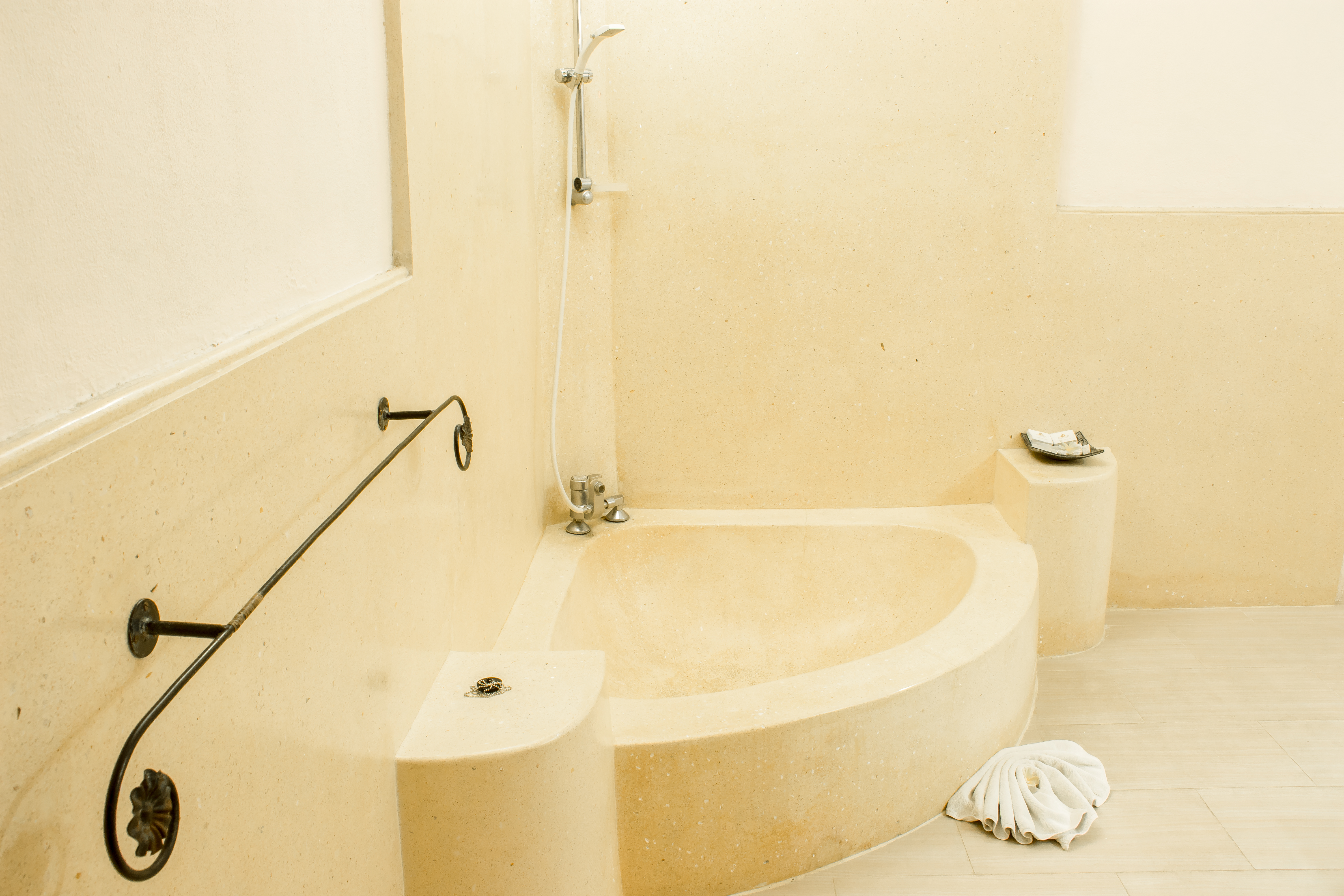 Double or Twin Deluxe