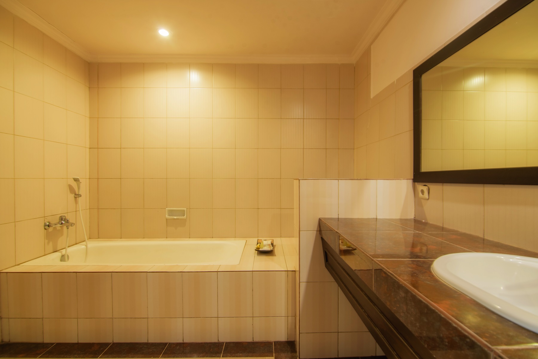 Double or Twin Deluxe