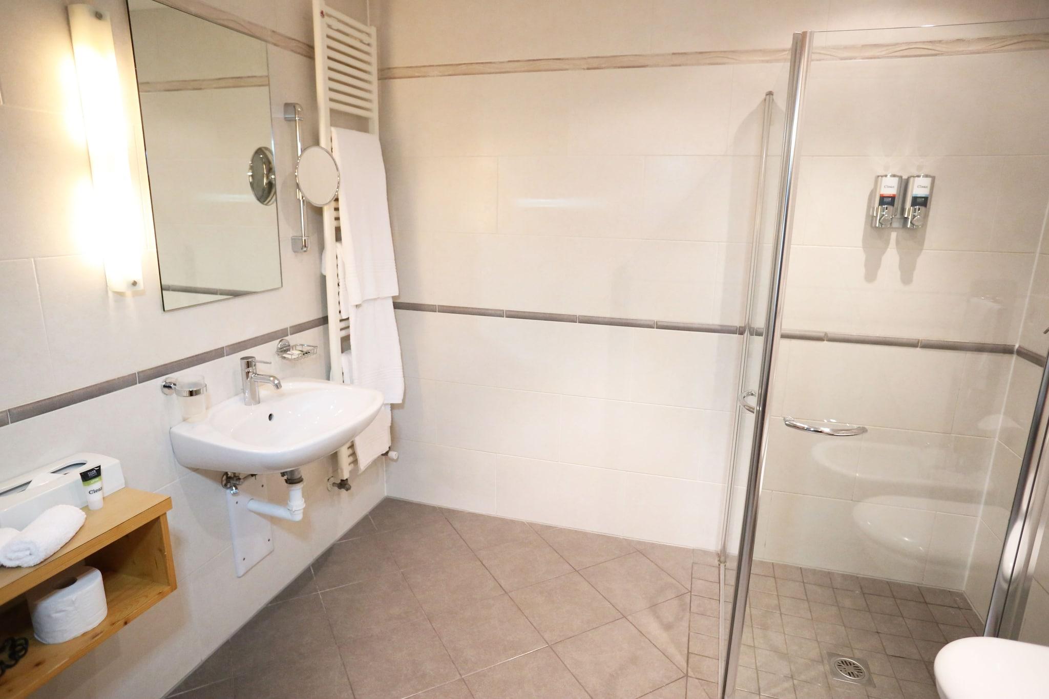 Double Classic King Bed