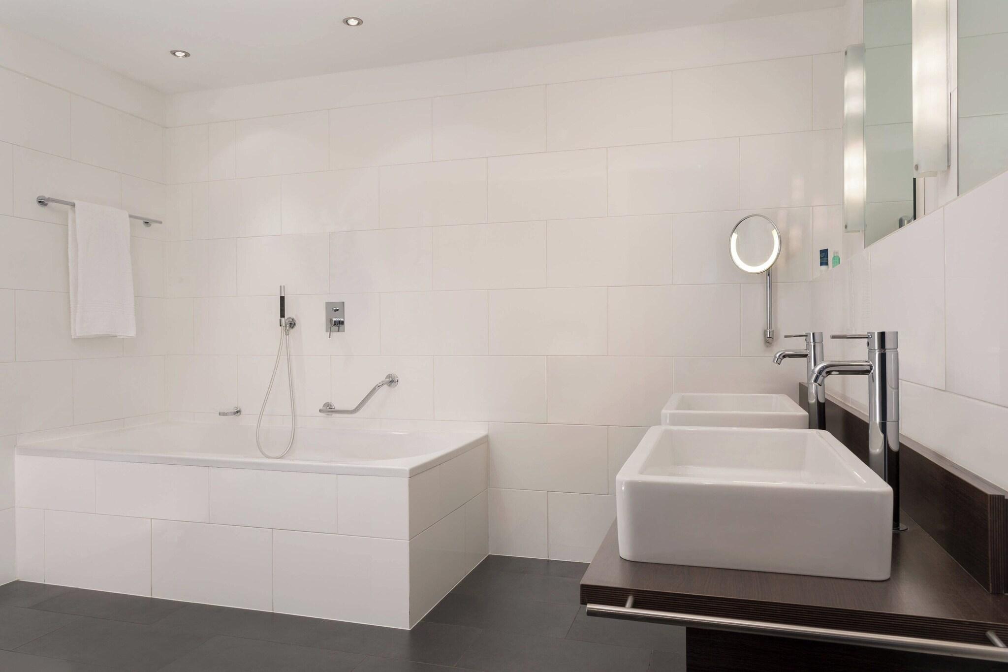 Suite Executive King Bed