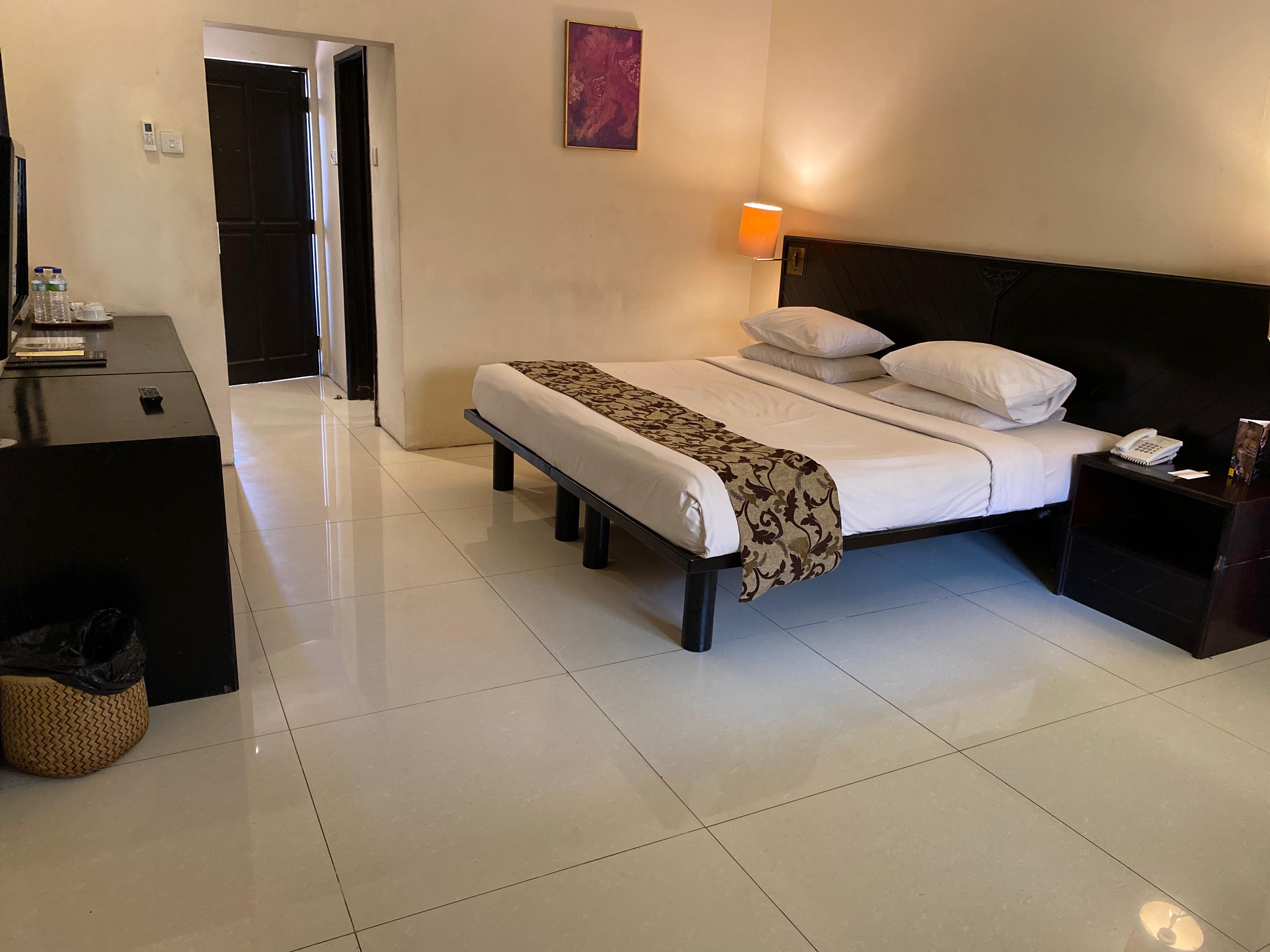 Double or Twin Deluxe Pool View