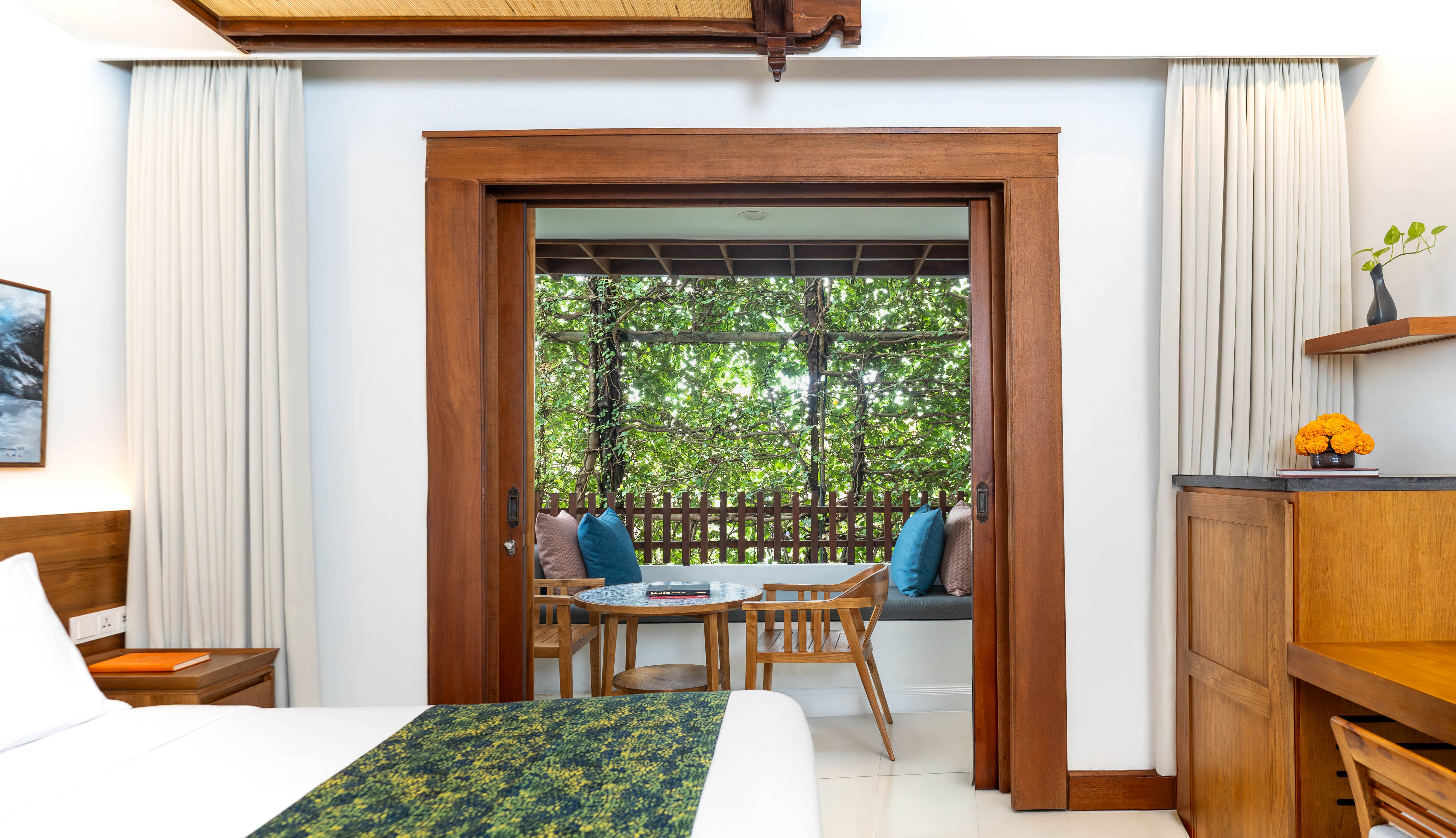 Double or Twin Deluxe