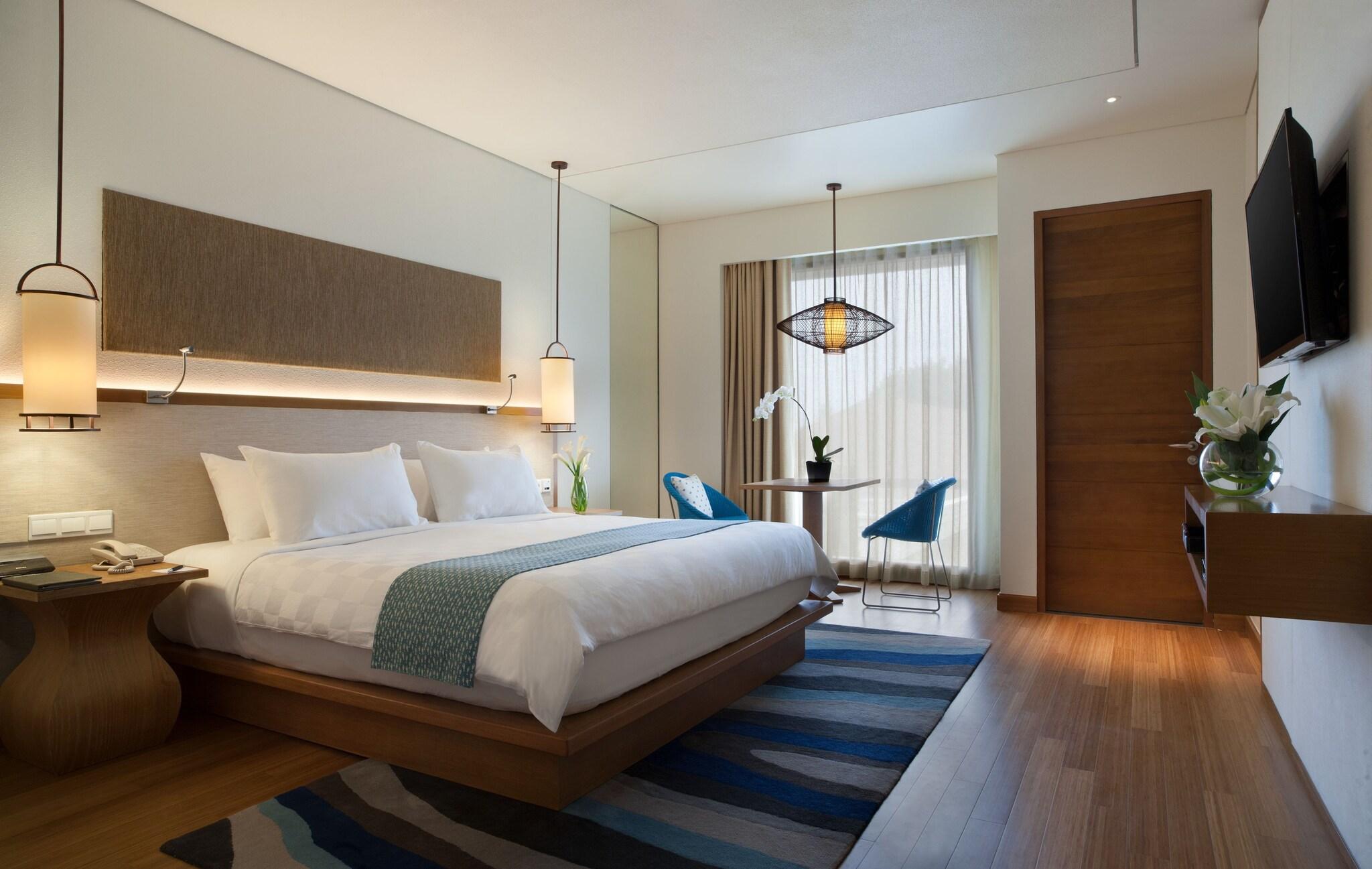 Family Room King Size Bed