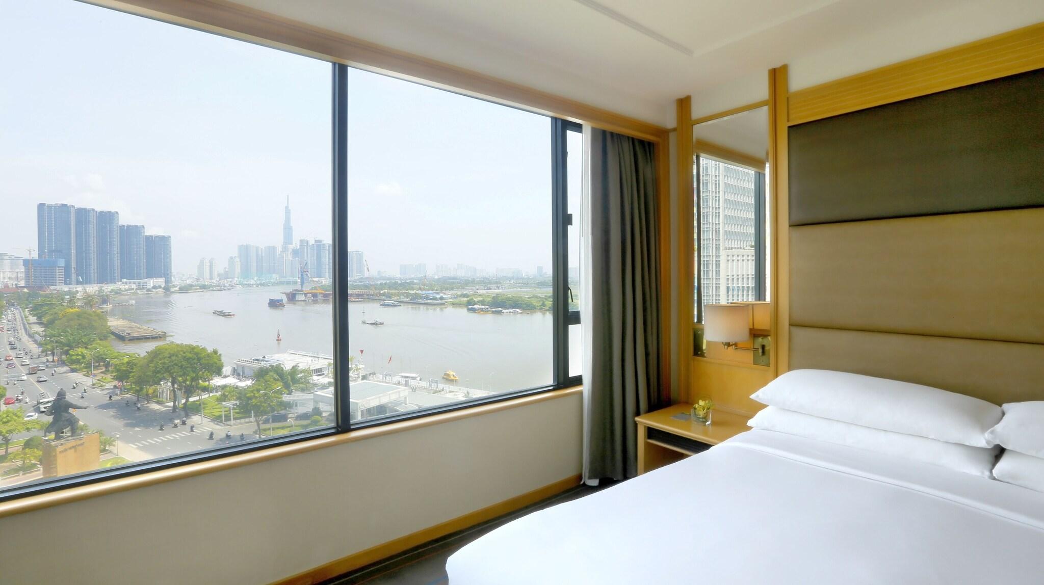 Twin Deluxe River View